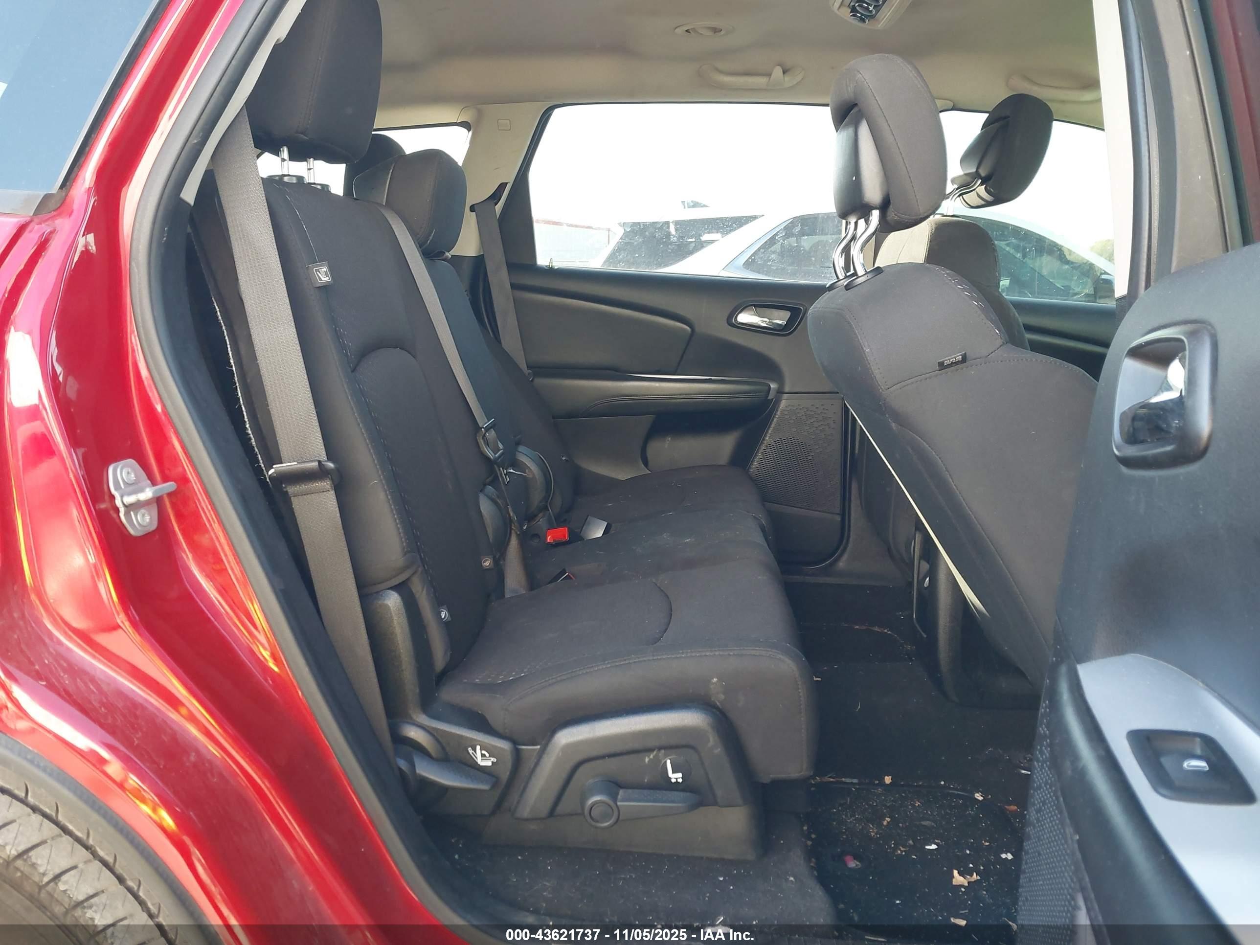 DODGE JOURNEY image 8