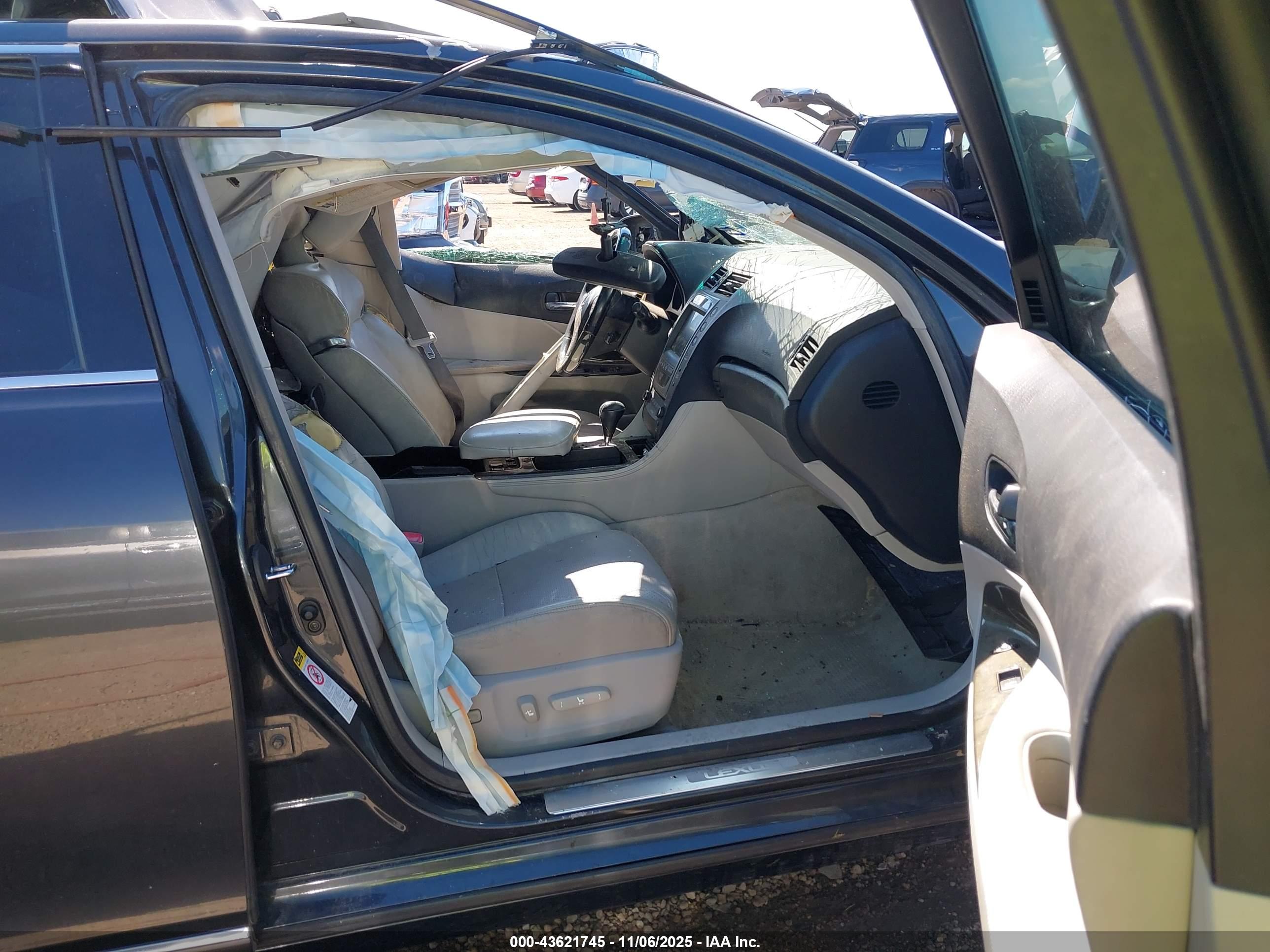 LEXUS GS image 5