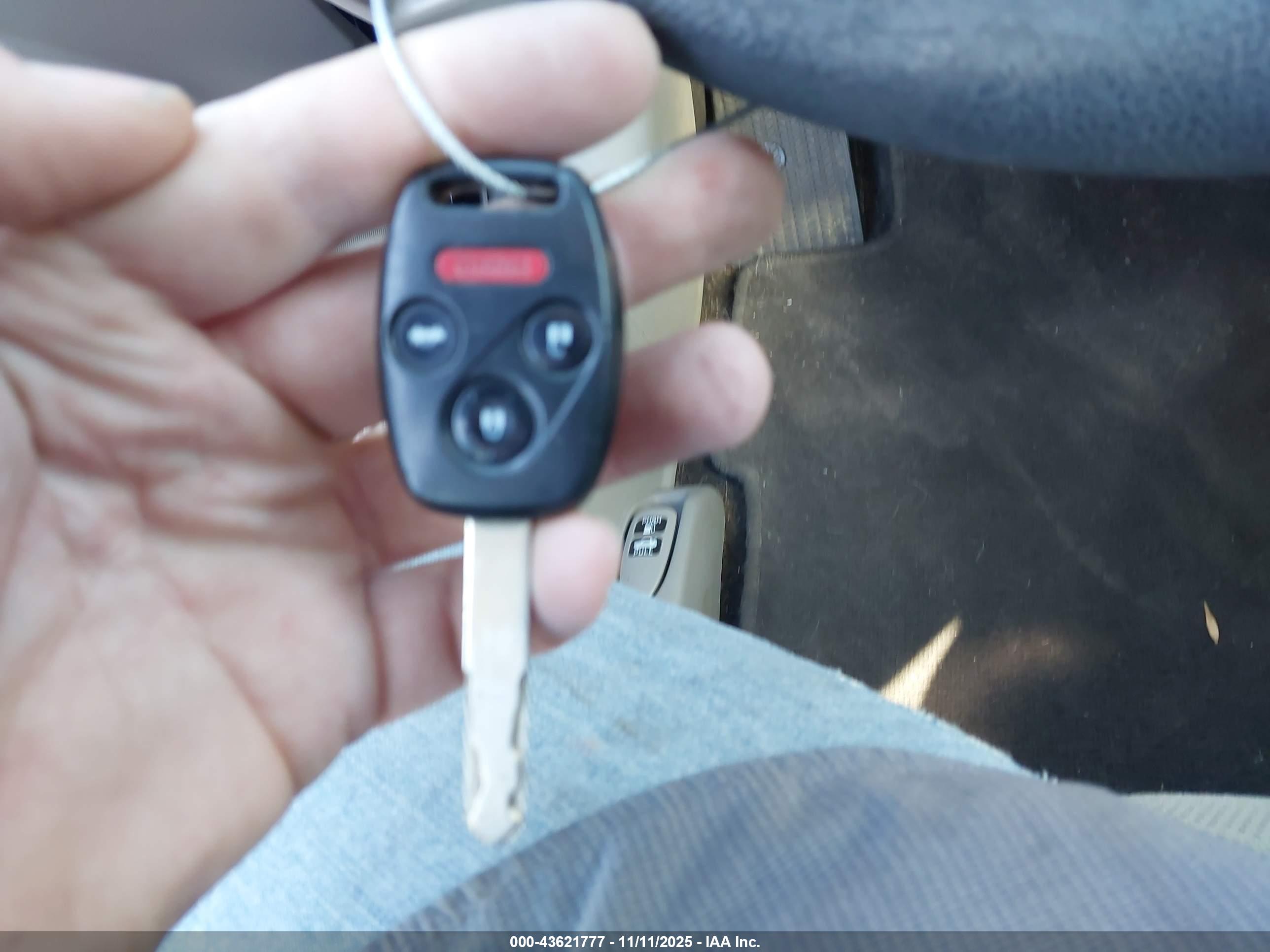 HONDA CIVIC image 11