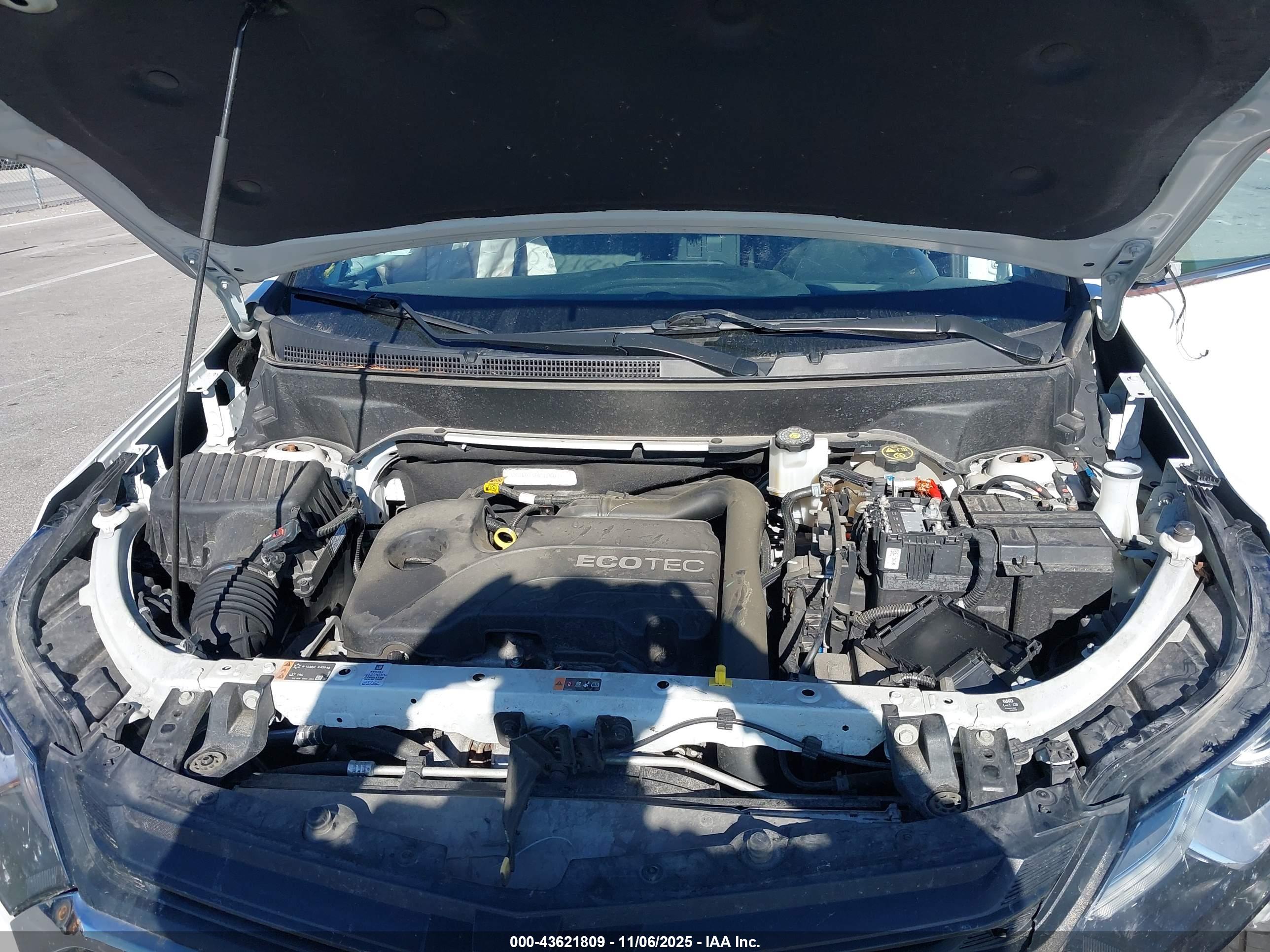 CHEVROLET EQUINOX image 10