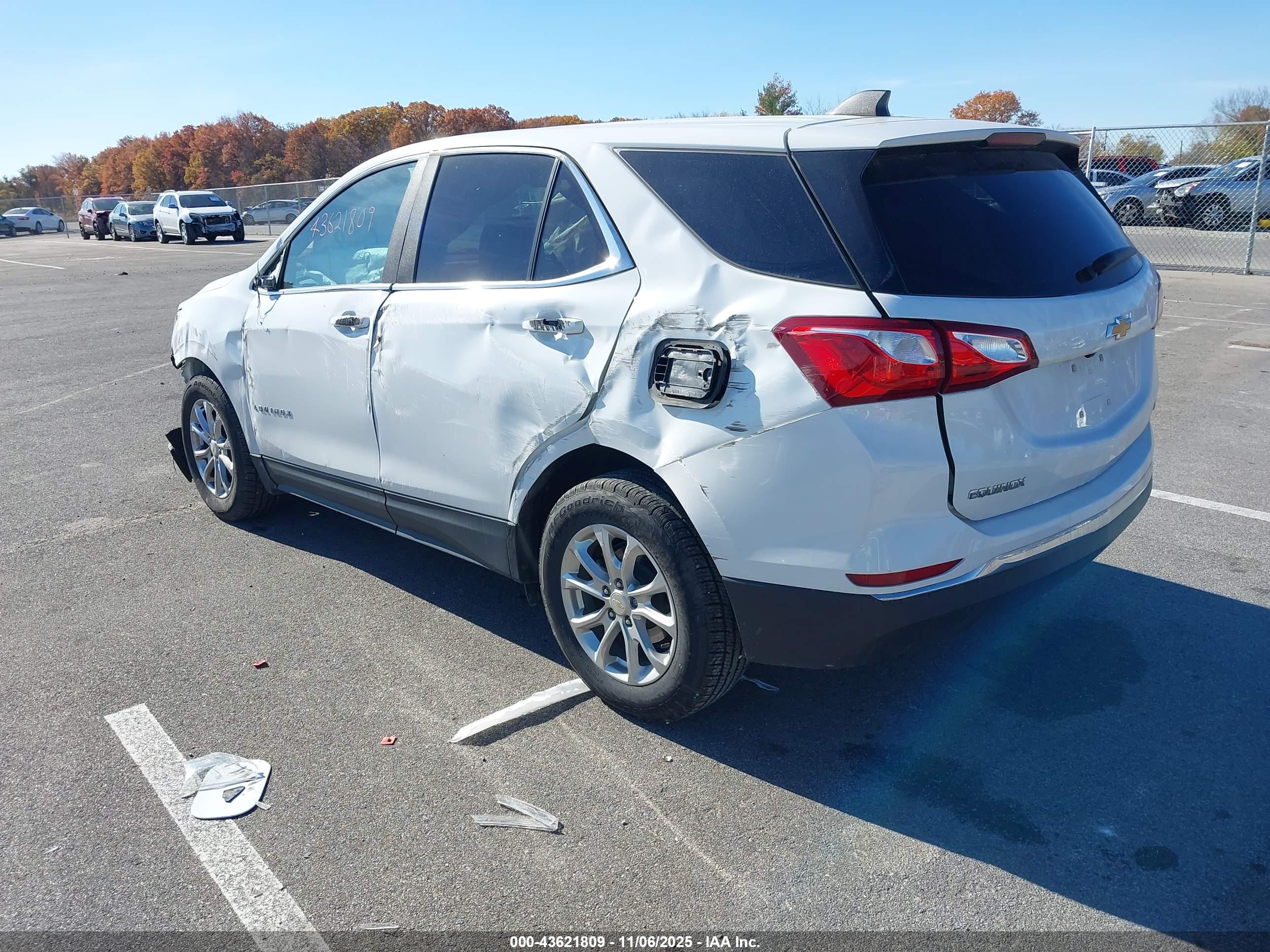 CHEVROLET EQUINOX image 3