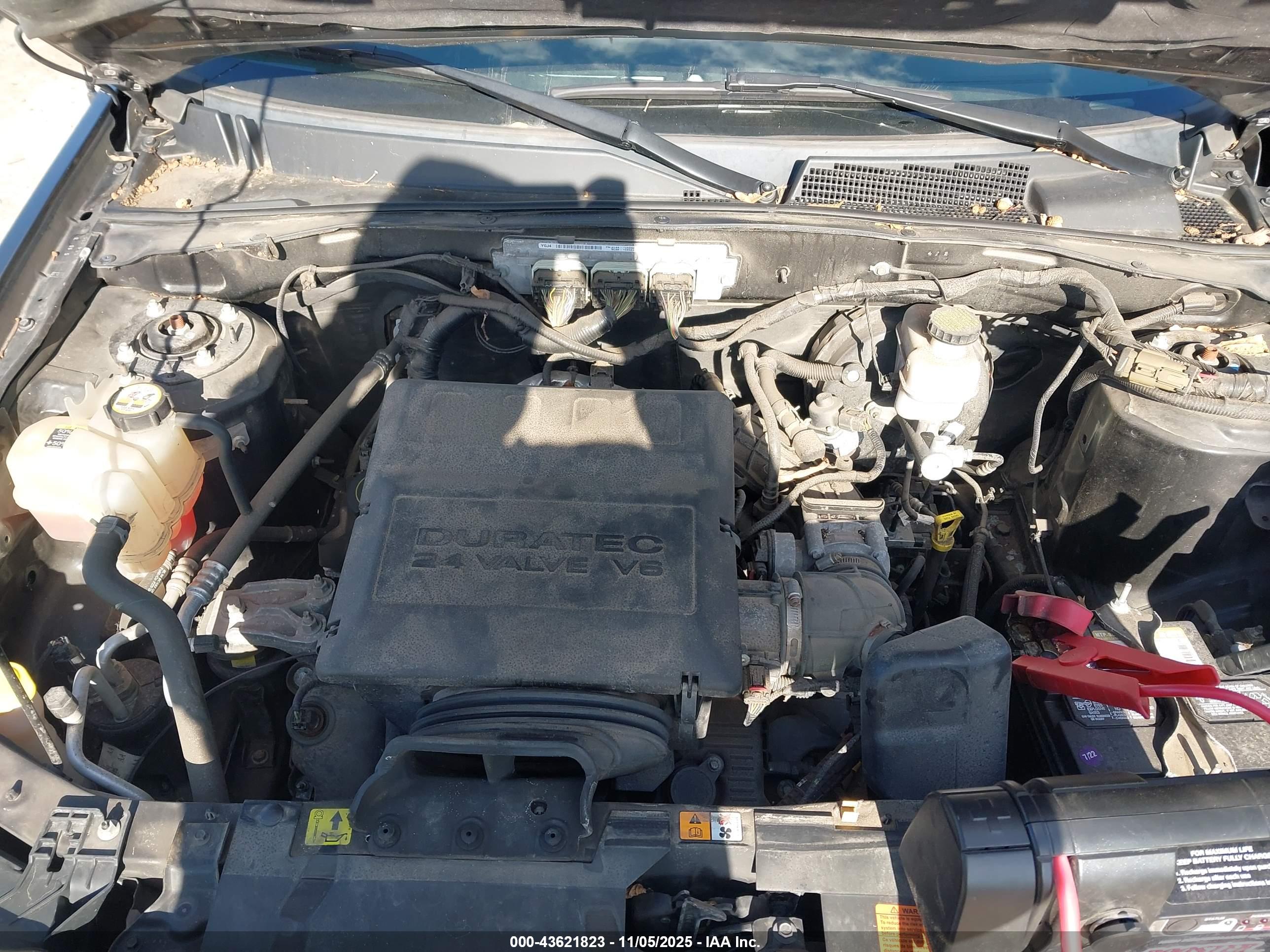 FORD ESCAPE image 10