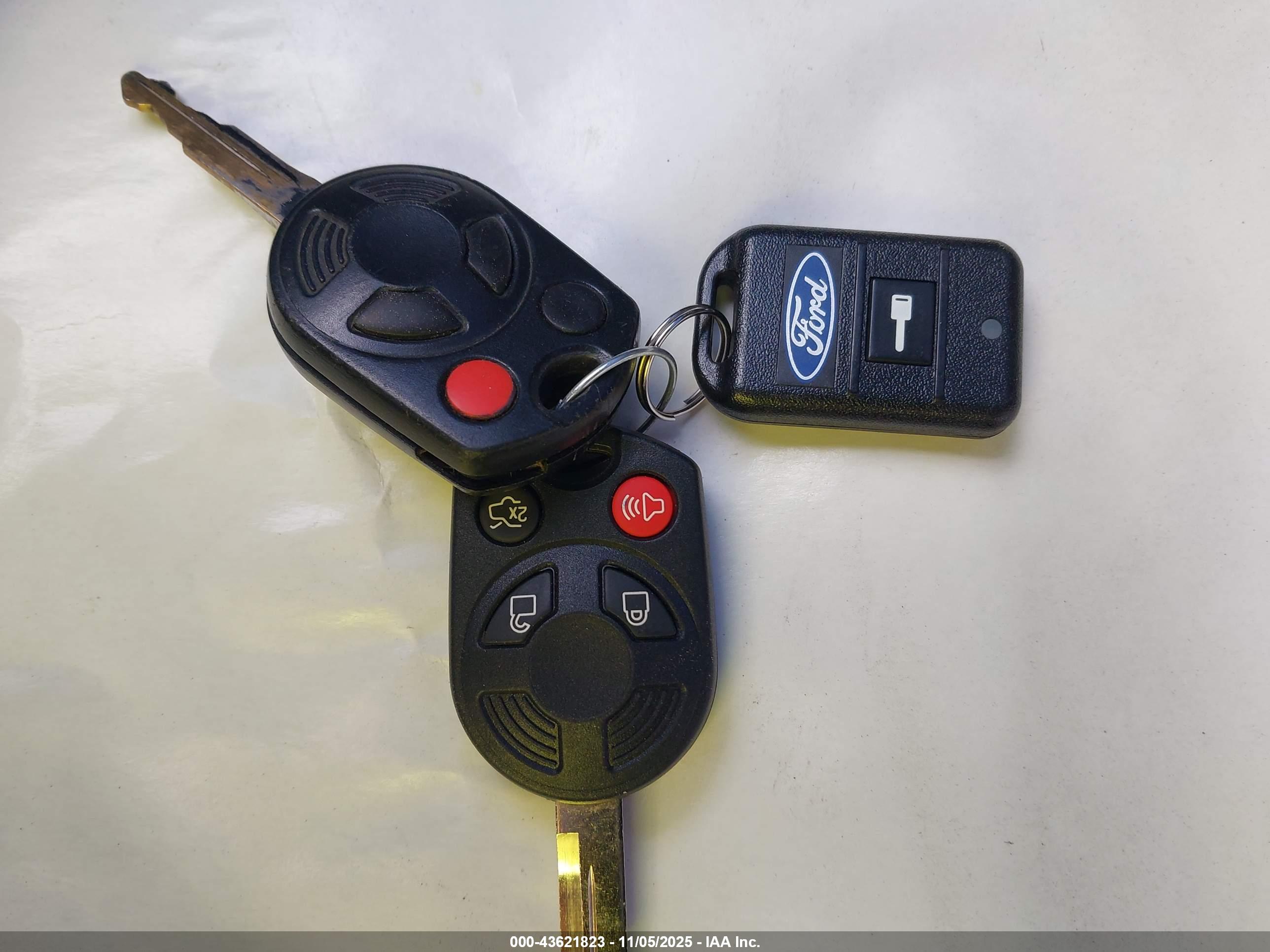 FORD ESCAPE image 11