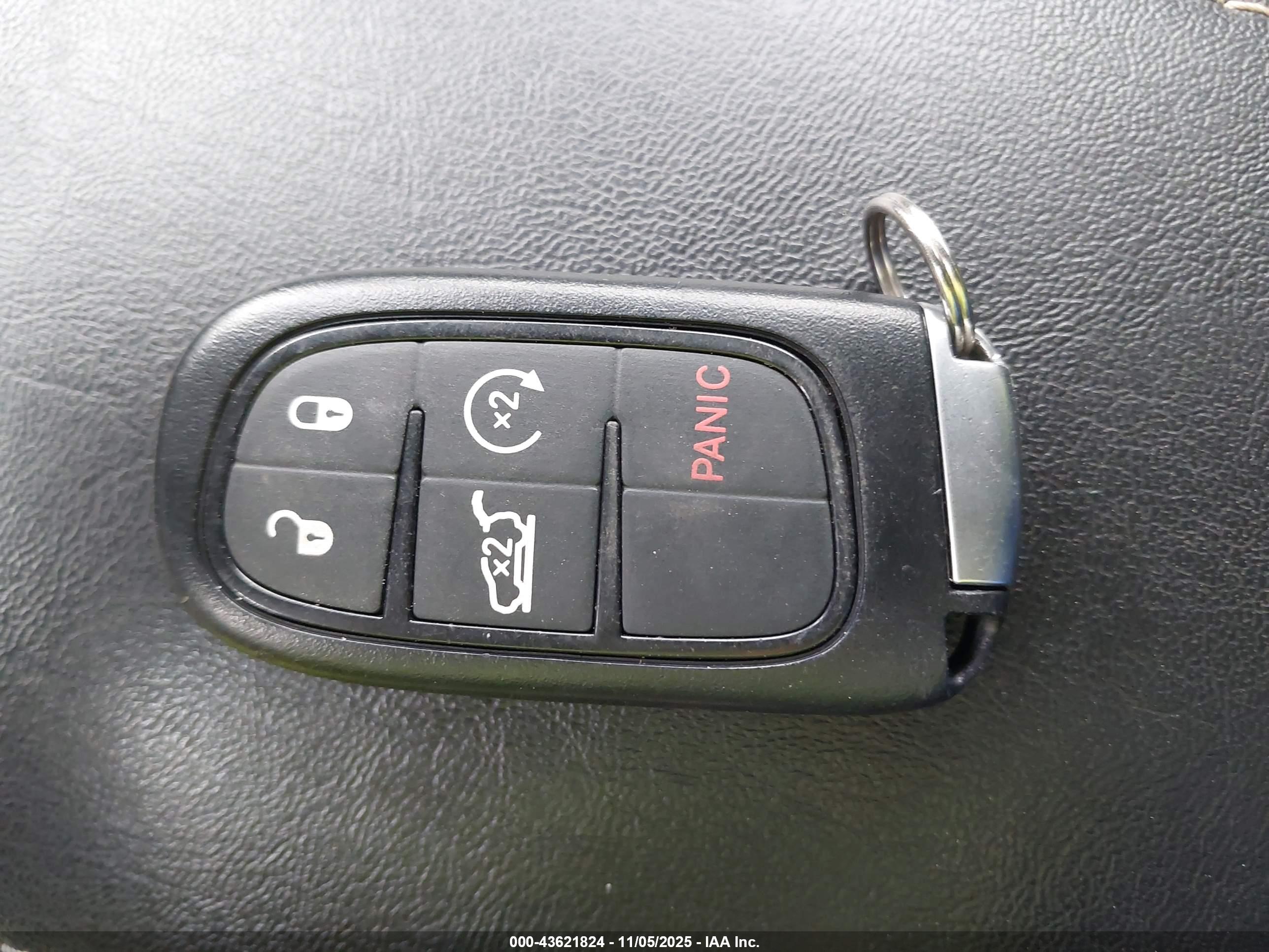 JEEP CHEROKEE image 11