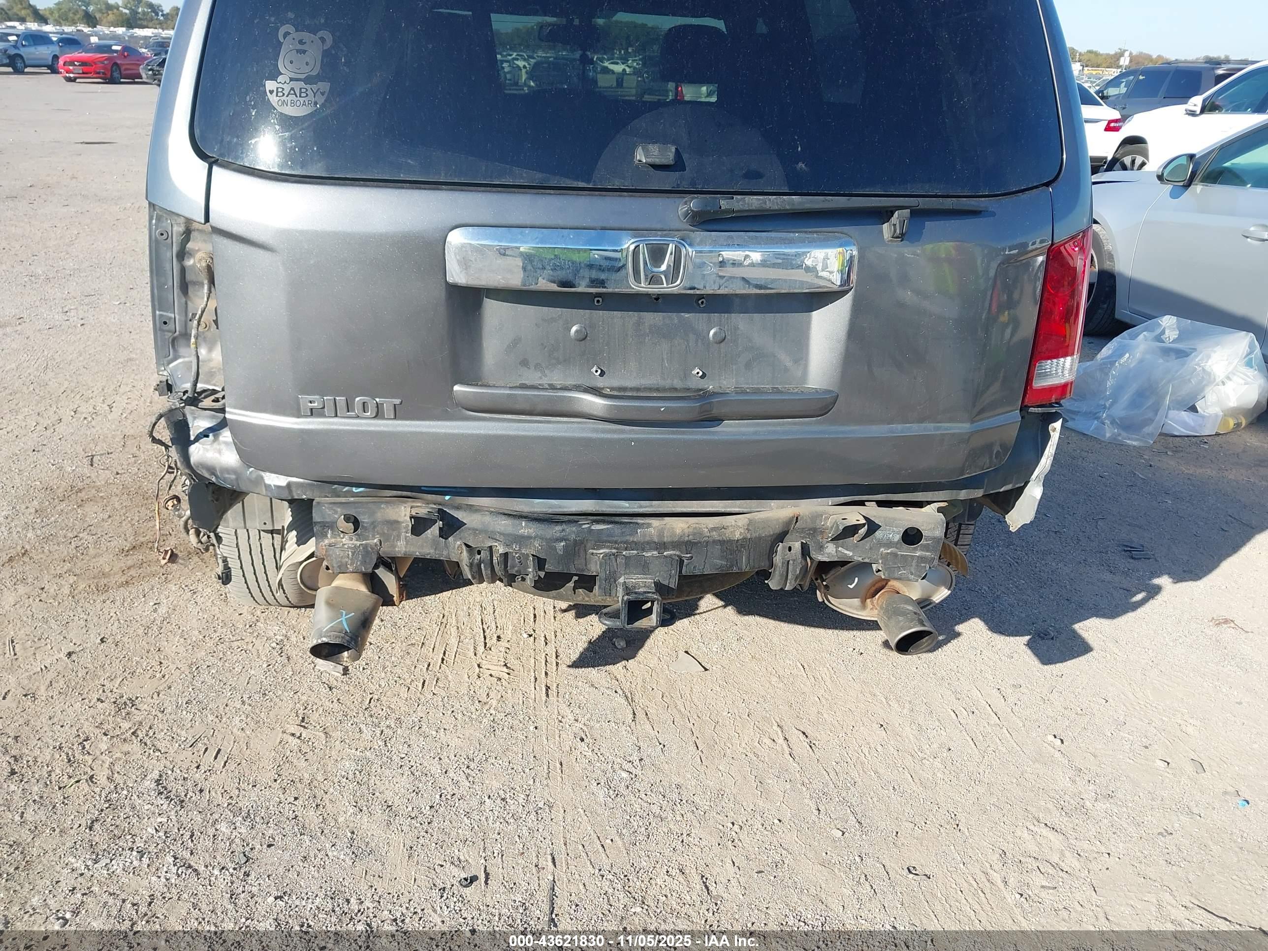 HONDA PILOT image 6