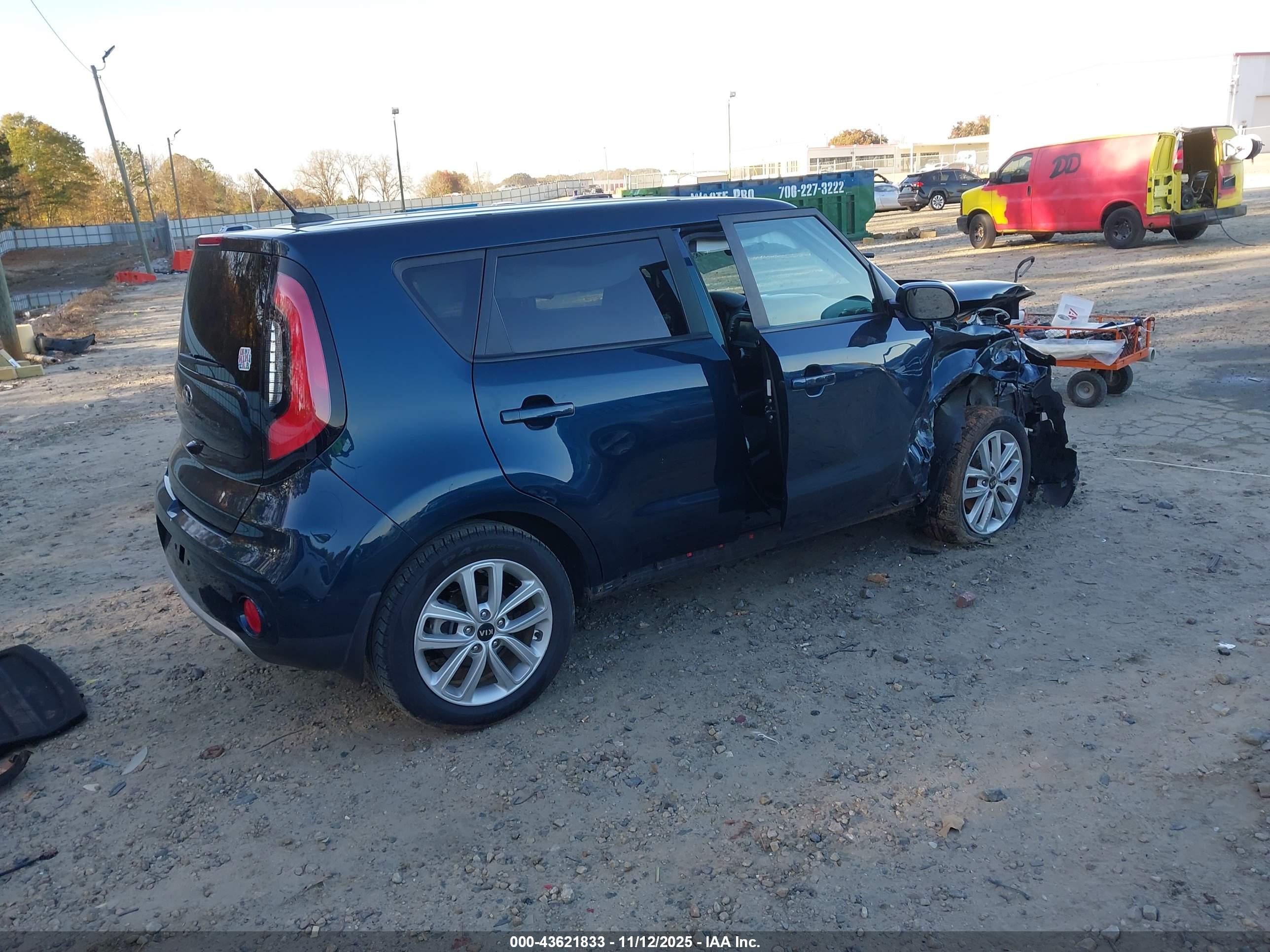 KIA SOUL image 4