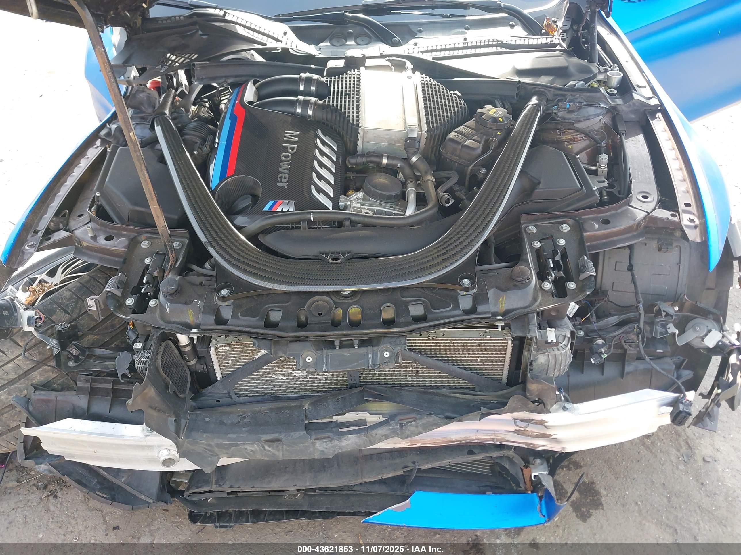 BMW M4 image 10