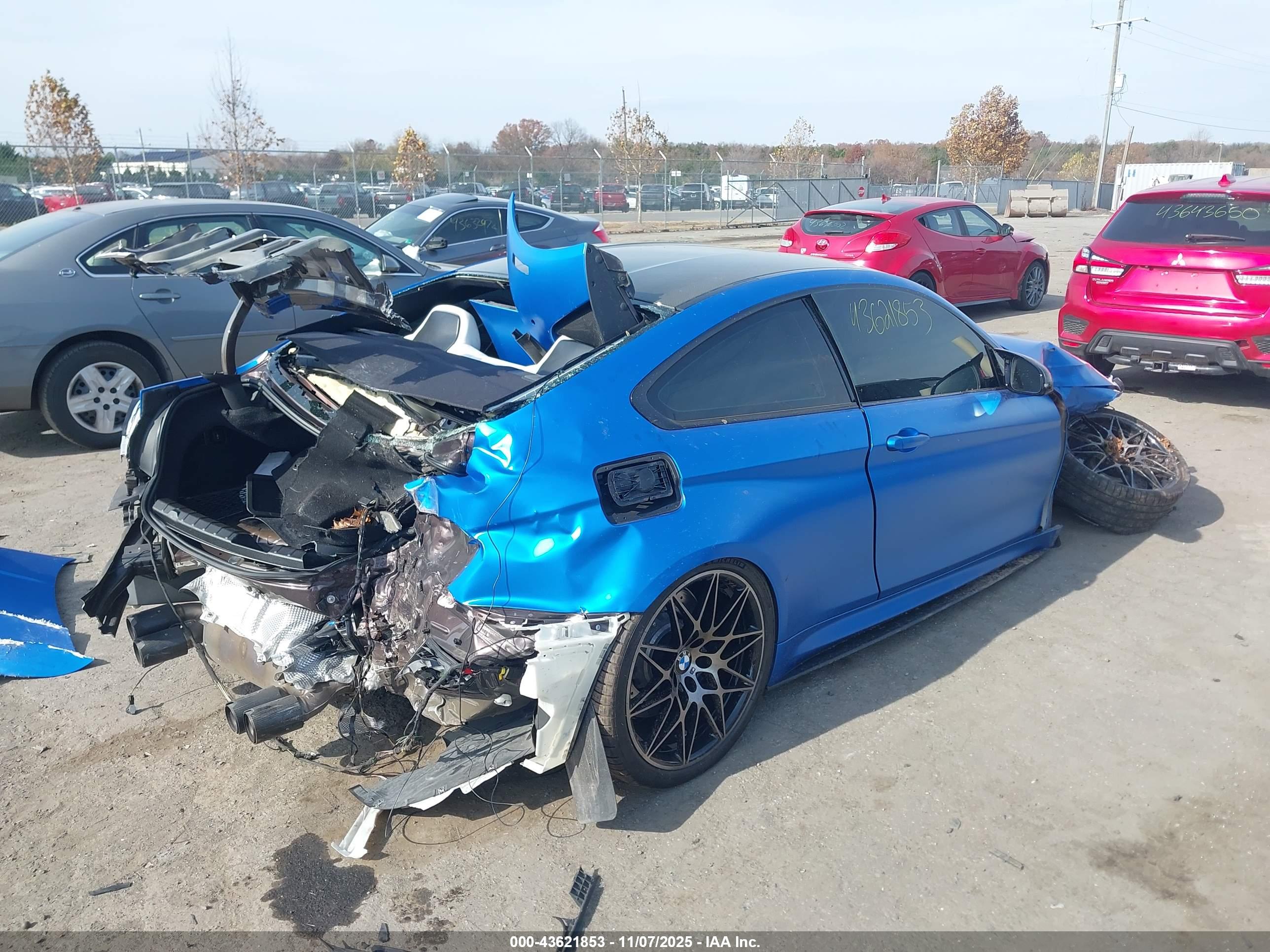 BMW M4 image 4