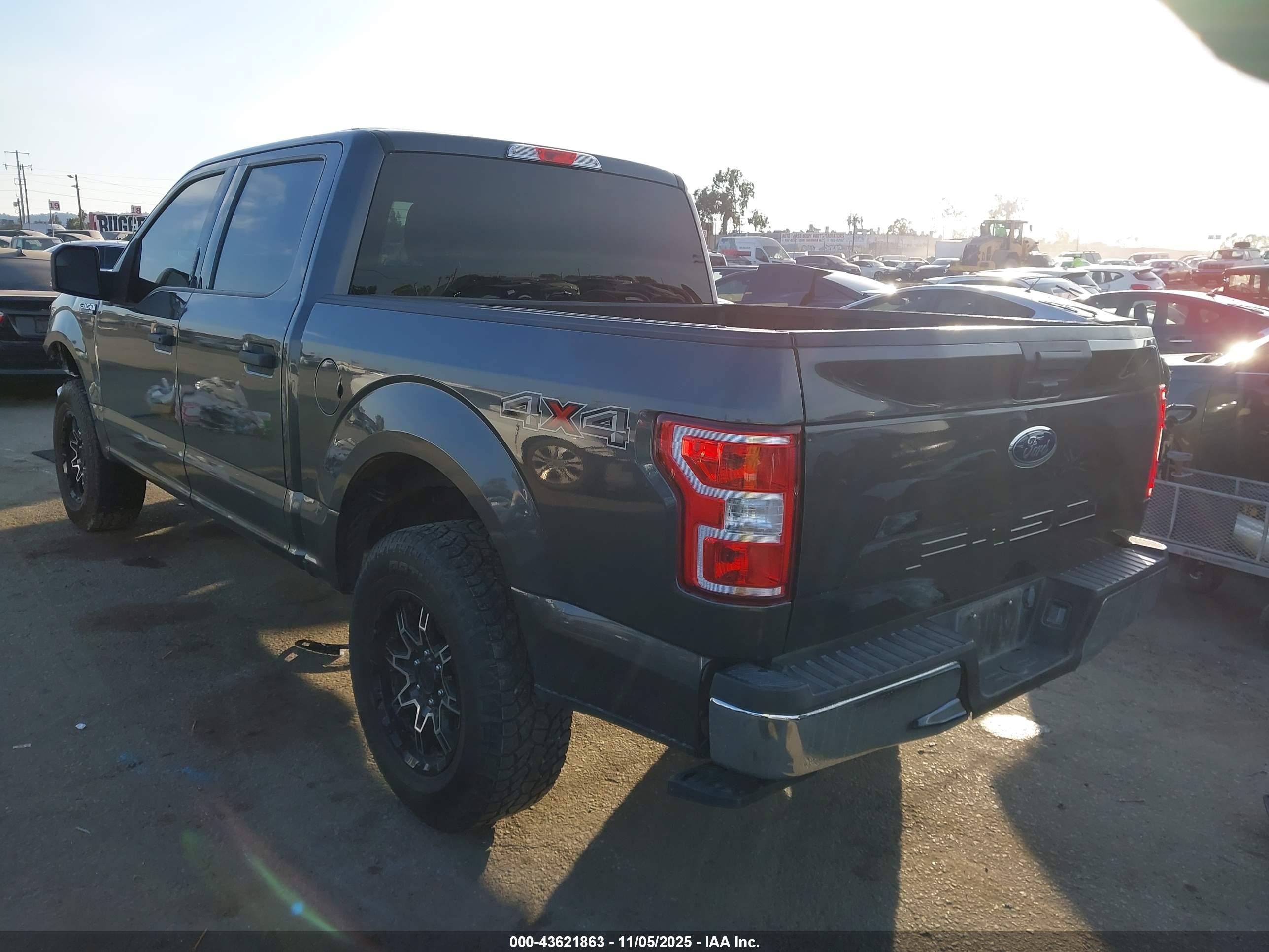 FORD F-150 image 3