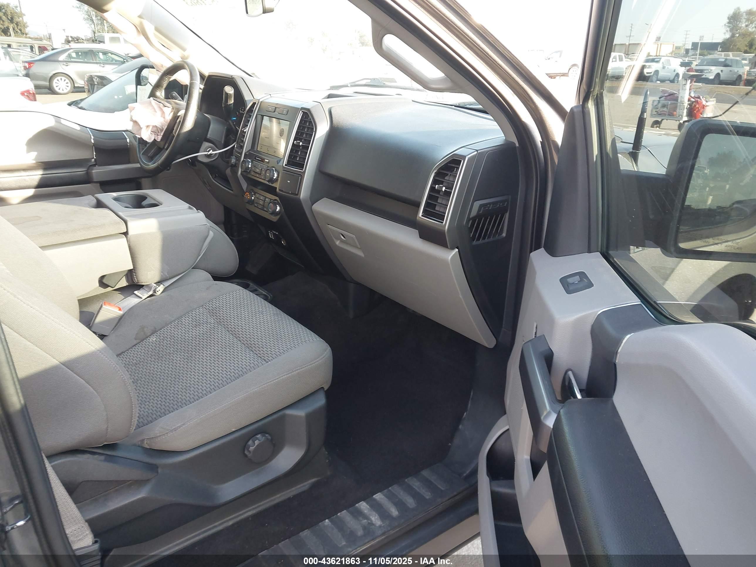 FORD F-150 image 5