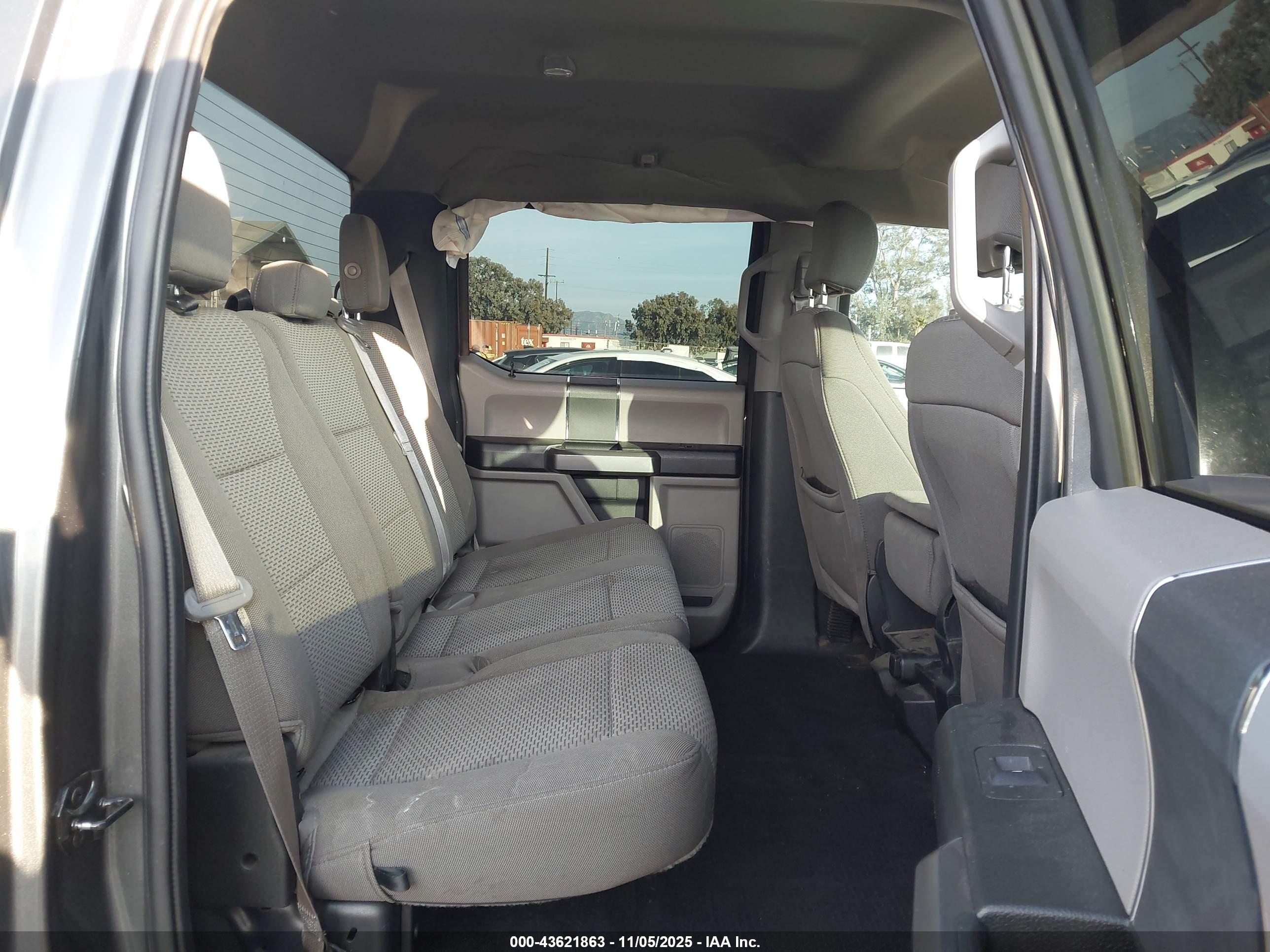 FORD F-150 image 8
