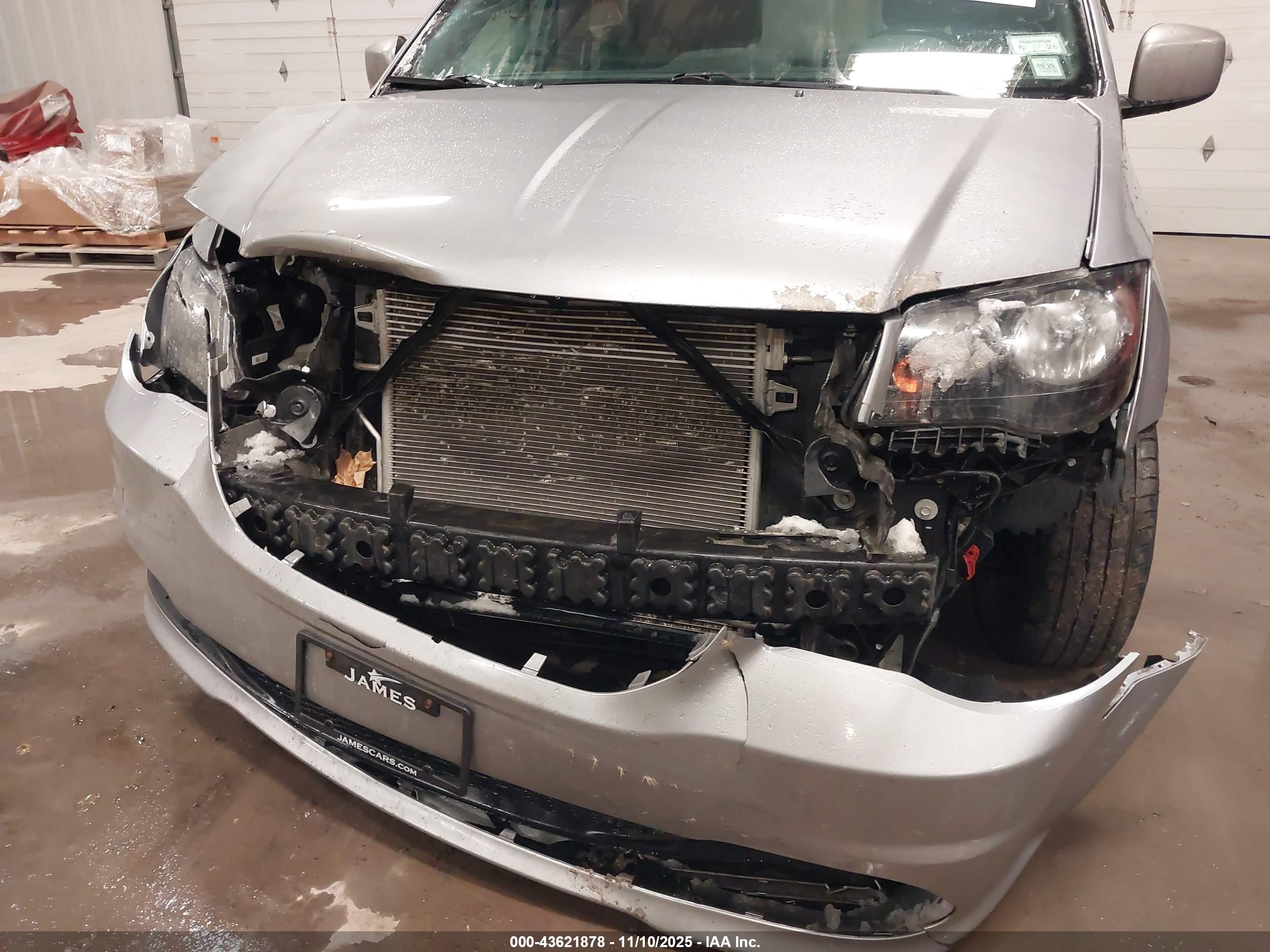 DODGE GRAND image 6
