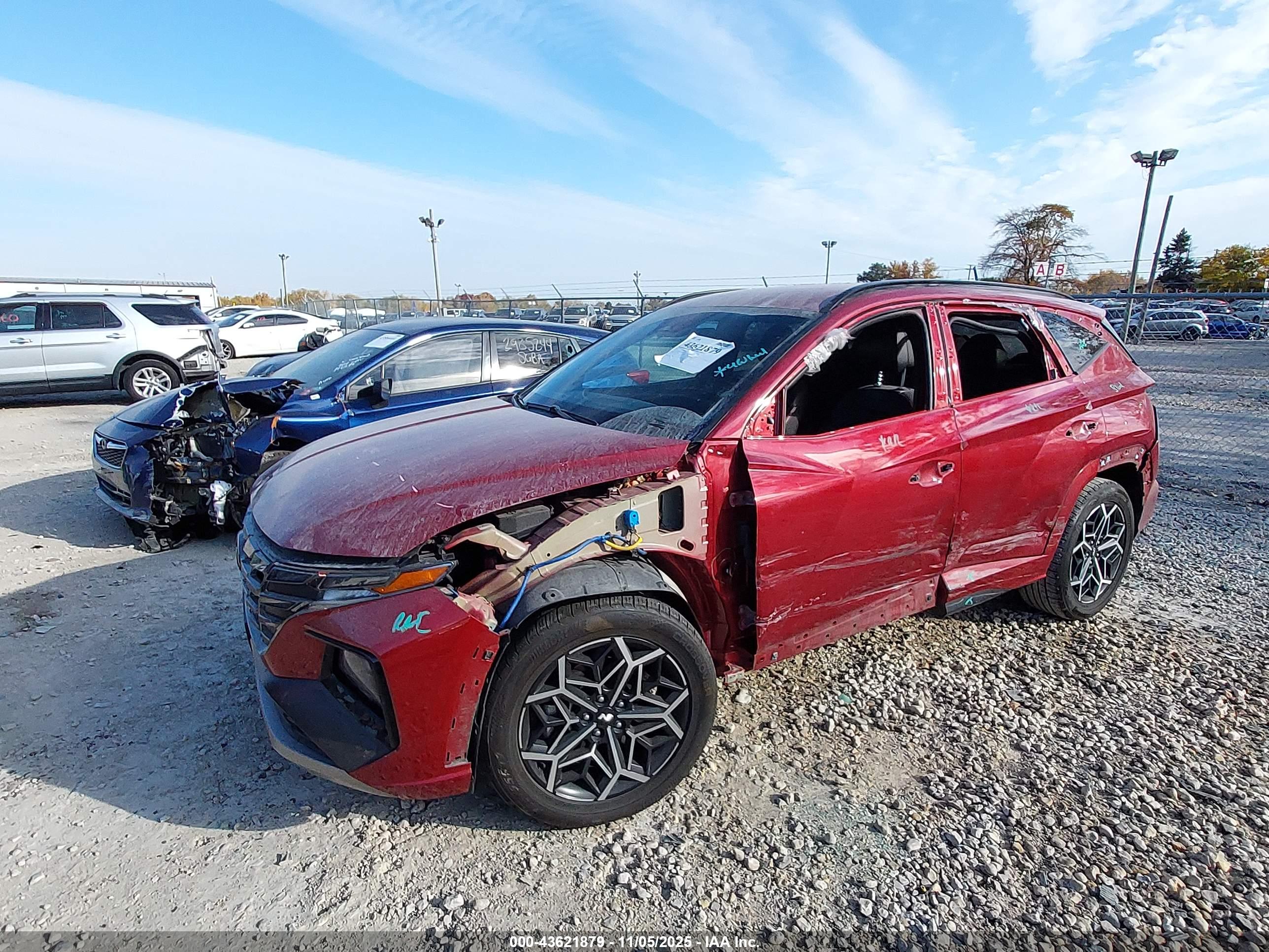HYUNDAI TUCSON image 2