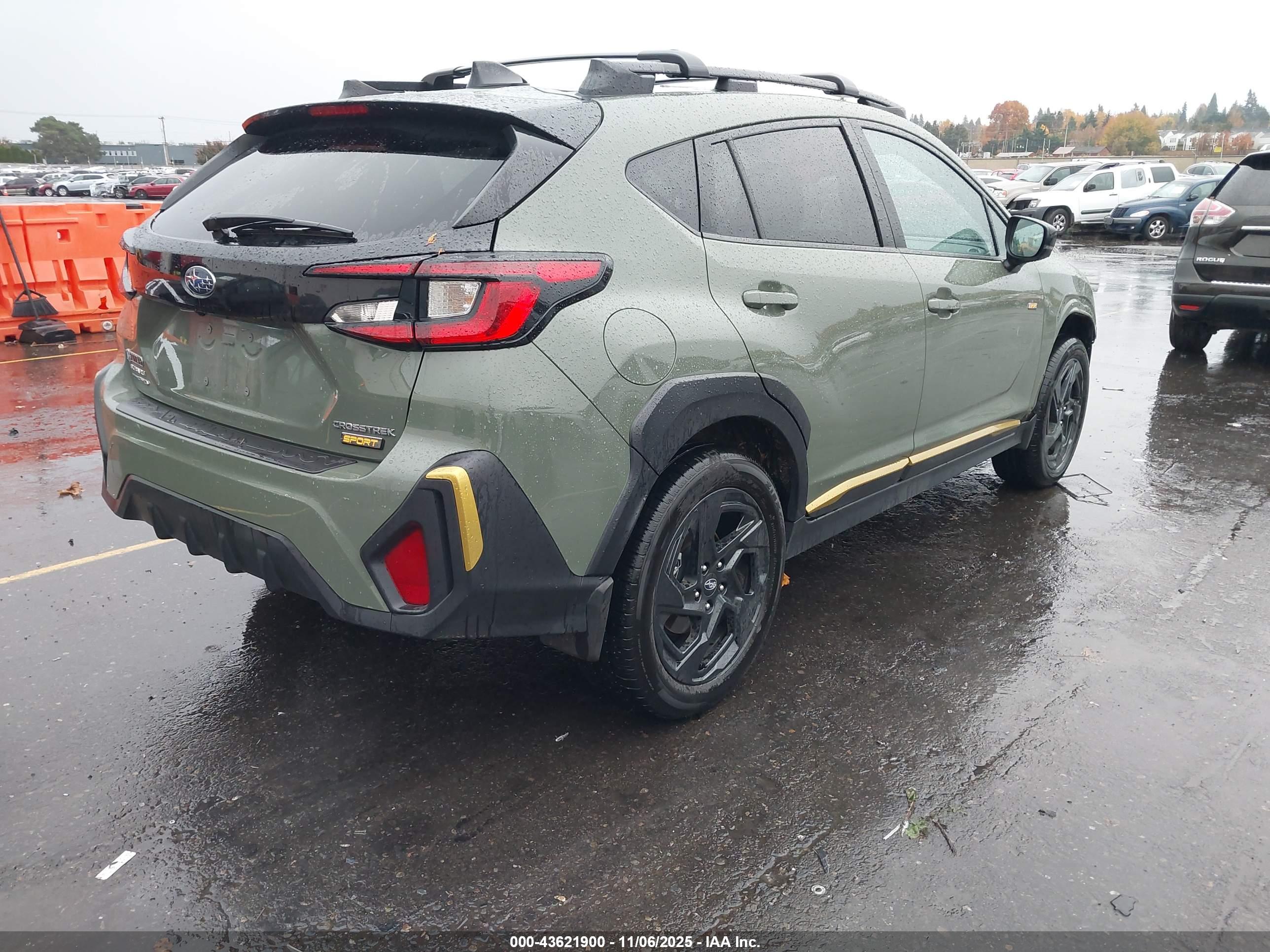 SUBARU CROSSTREK image 4