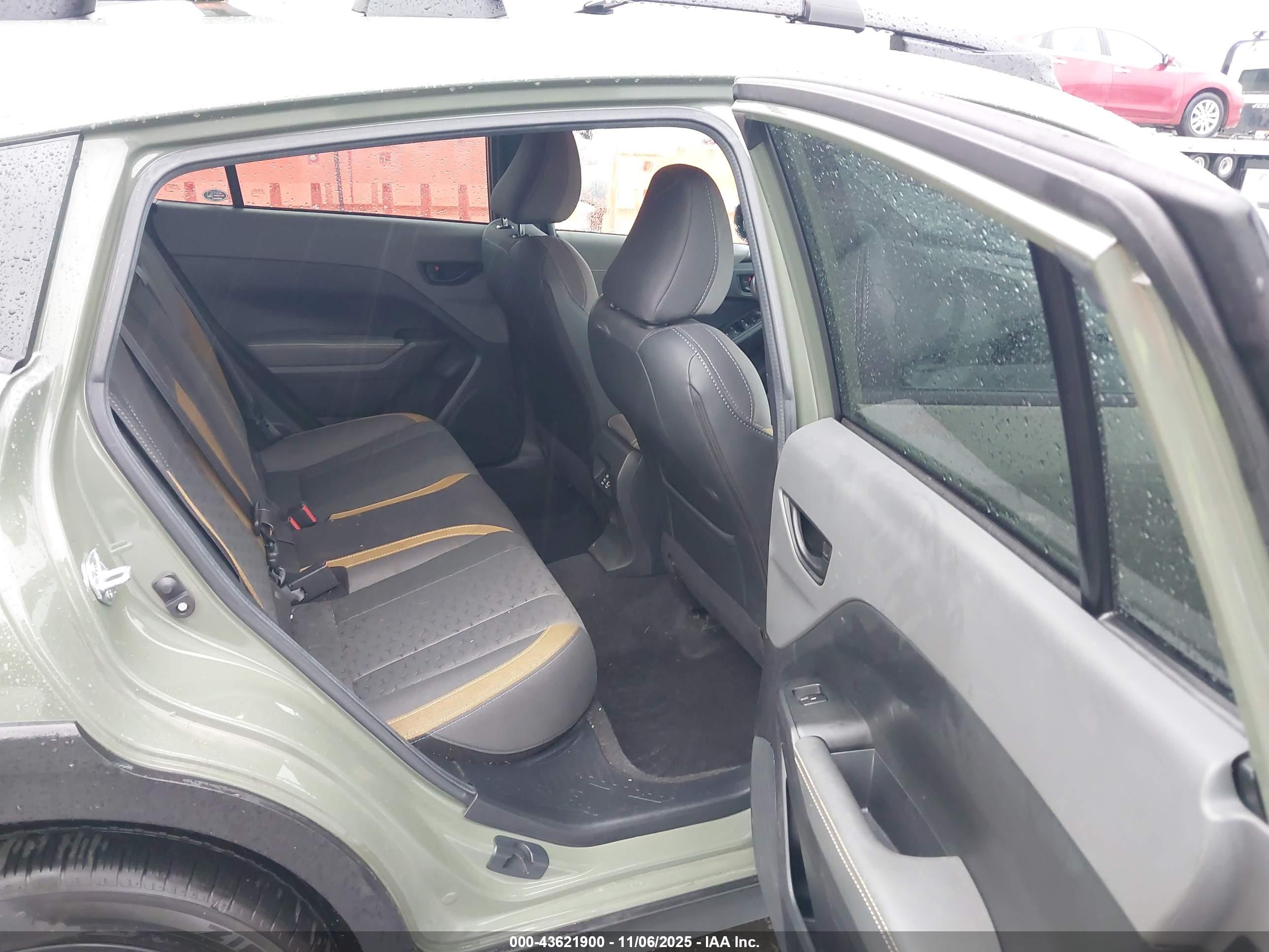 SUBARU CROSSTREK image 8