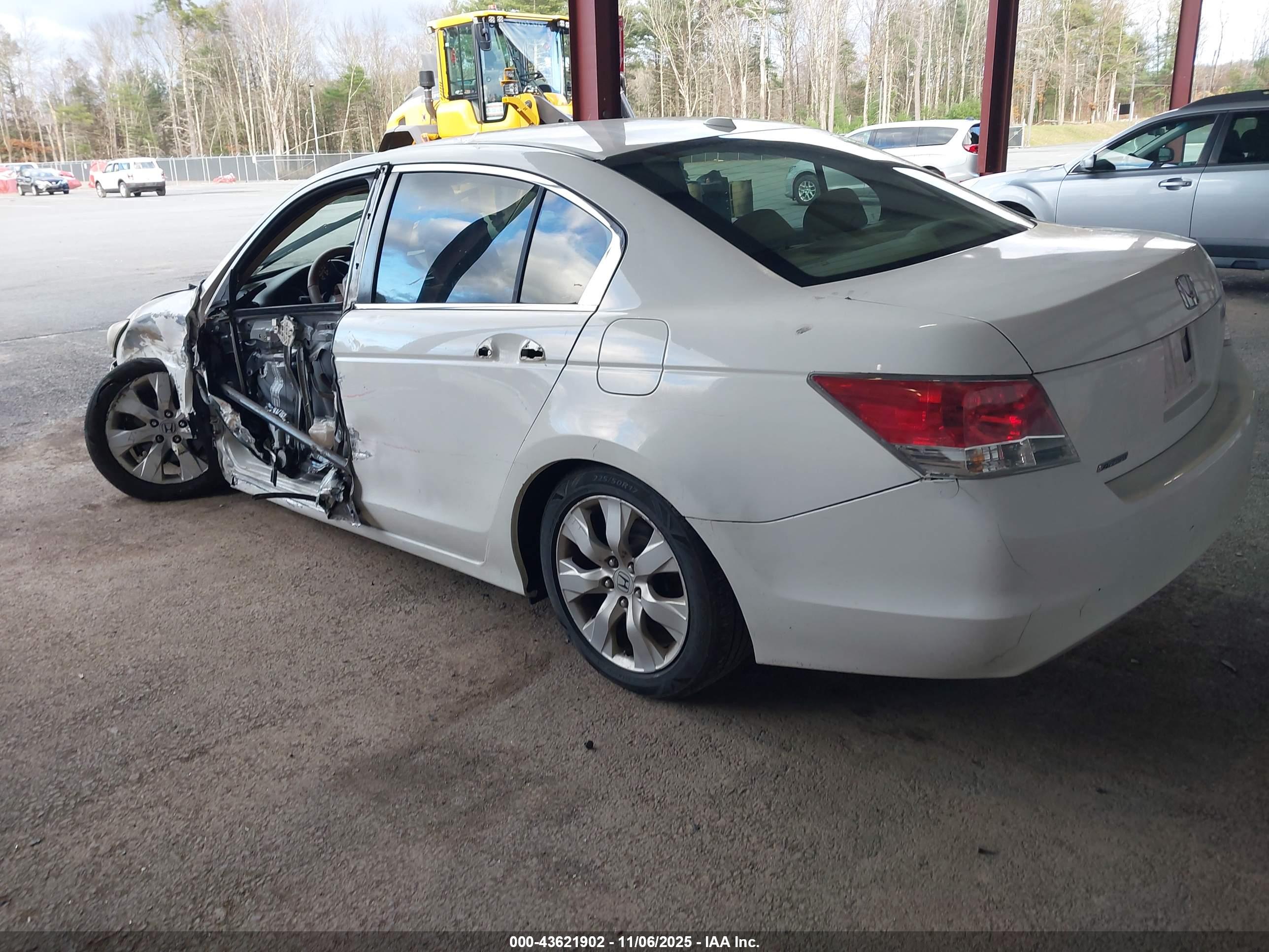 HONDA ACCORD image 3