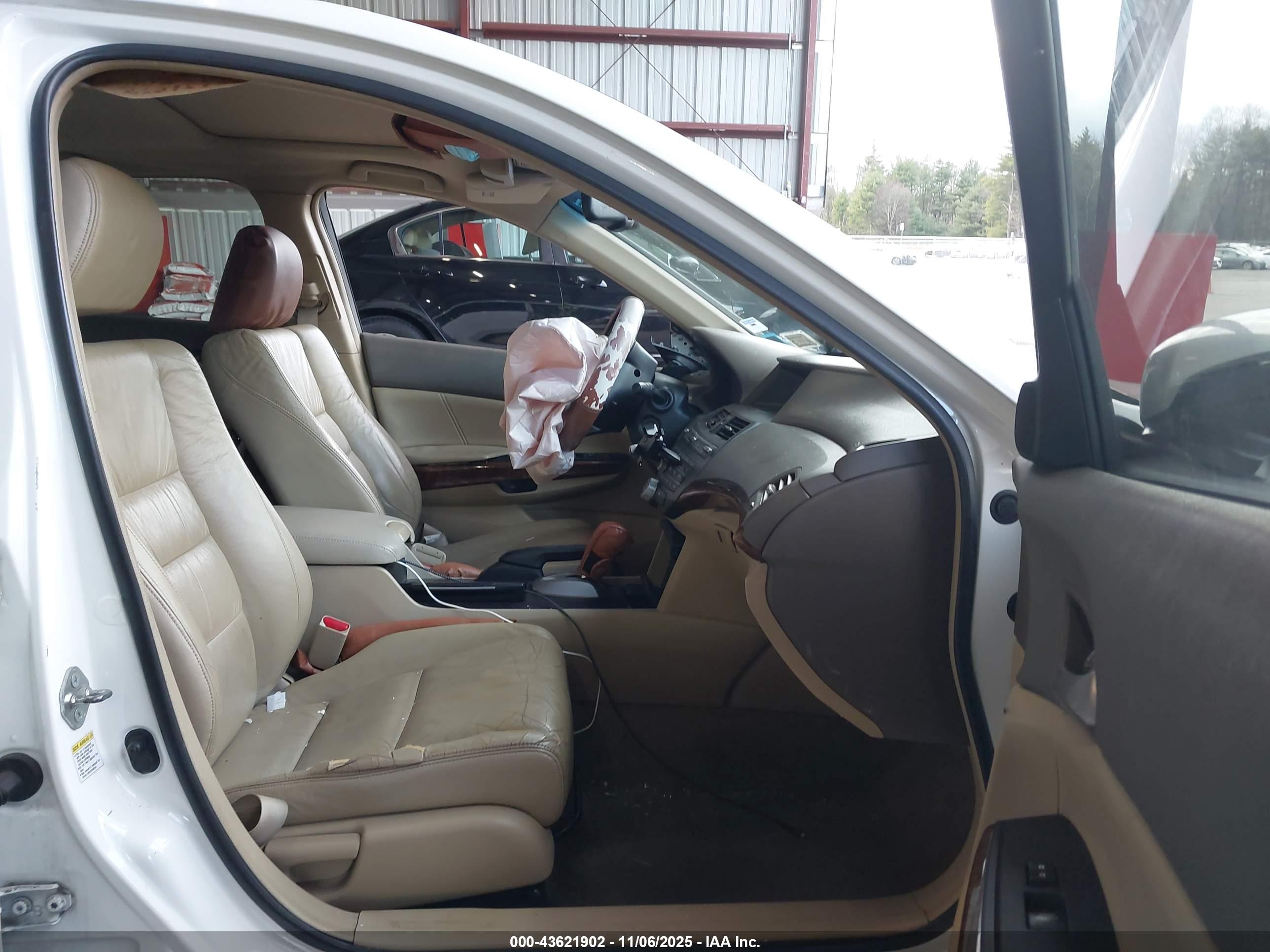 HONDA ACCORD image 5