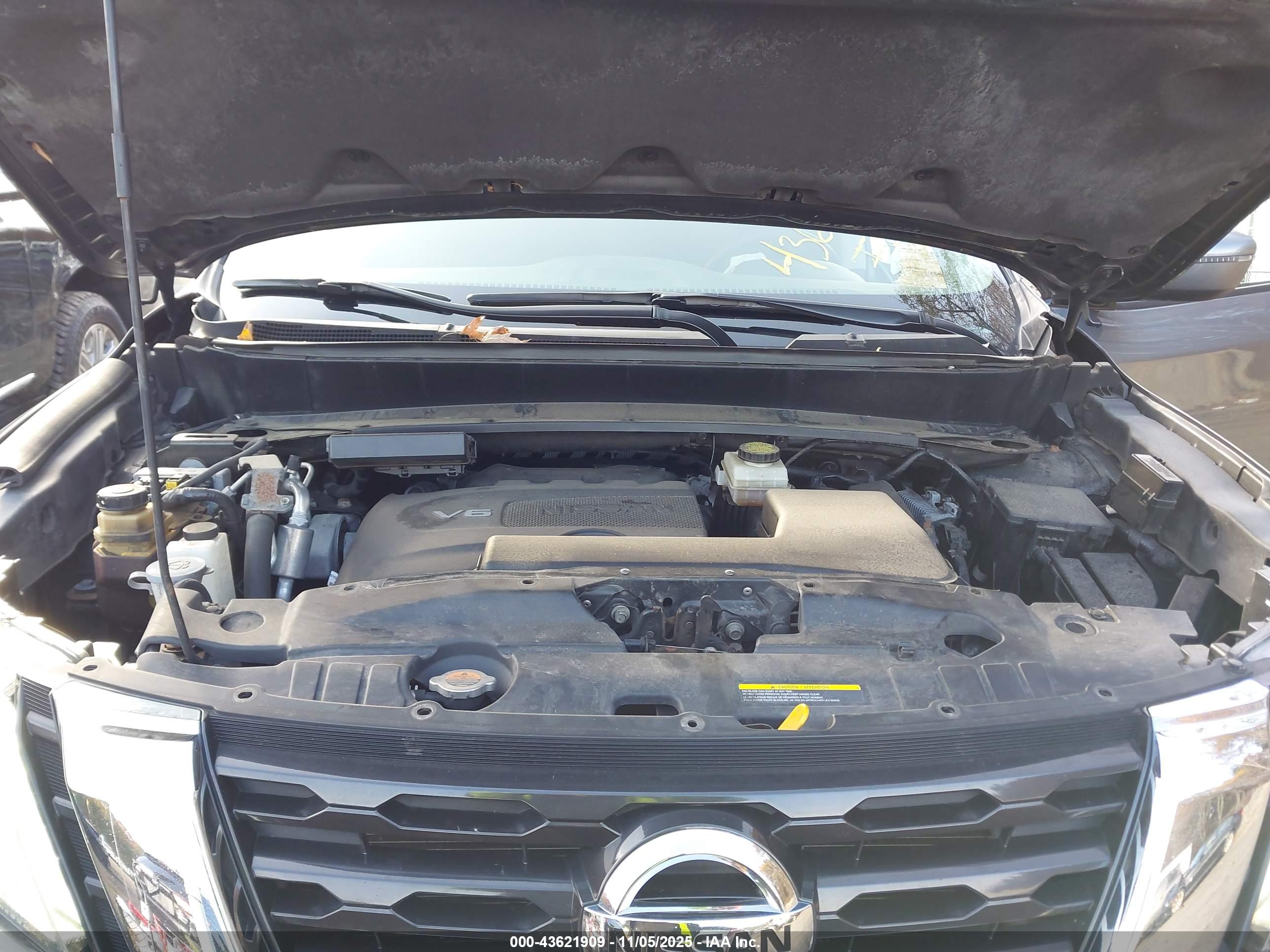 NISSAN PATHFINDER image 10