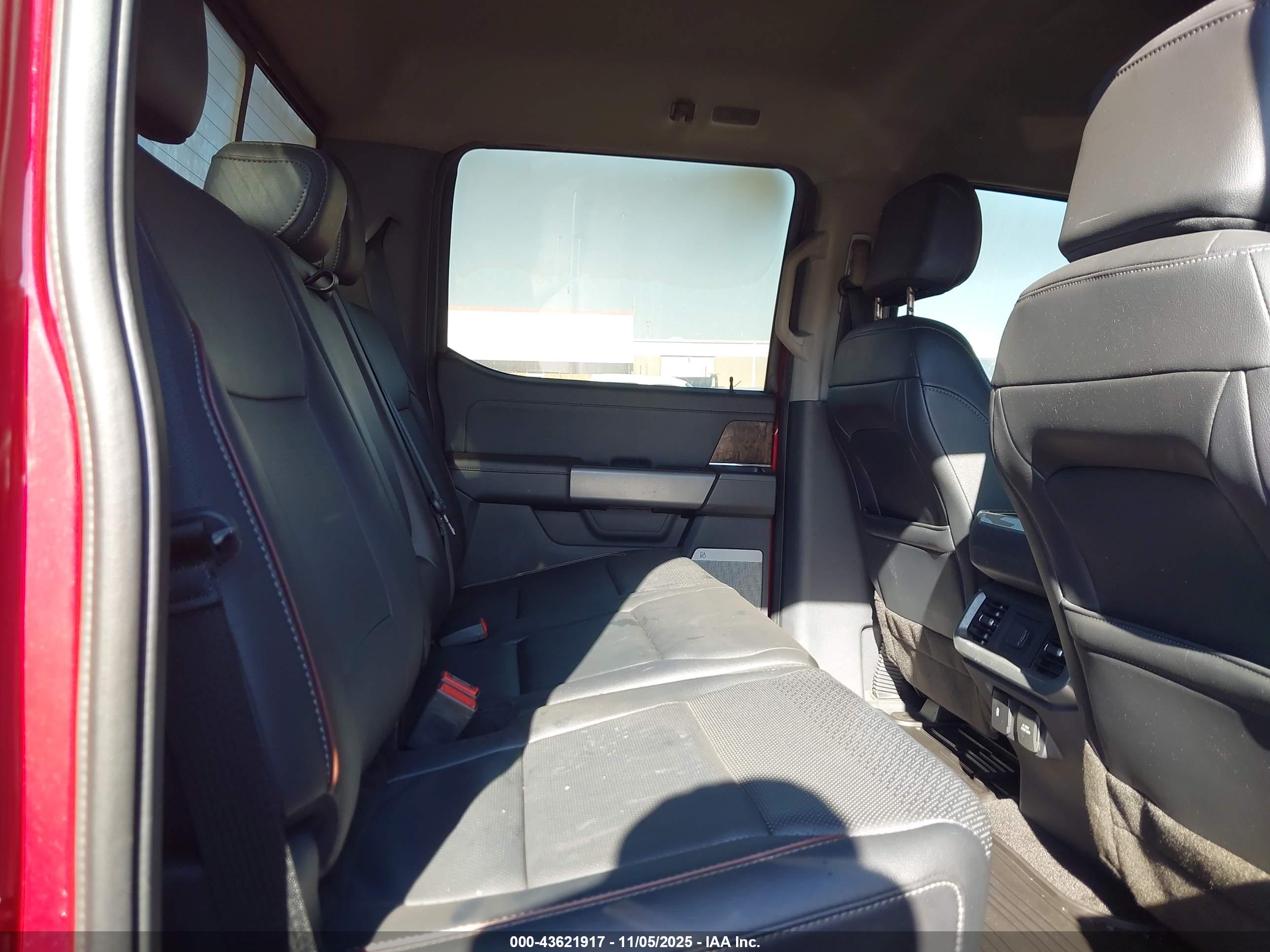 FORD F-150 image 8