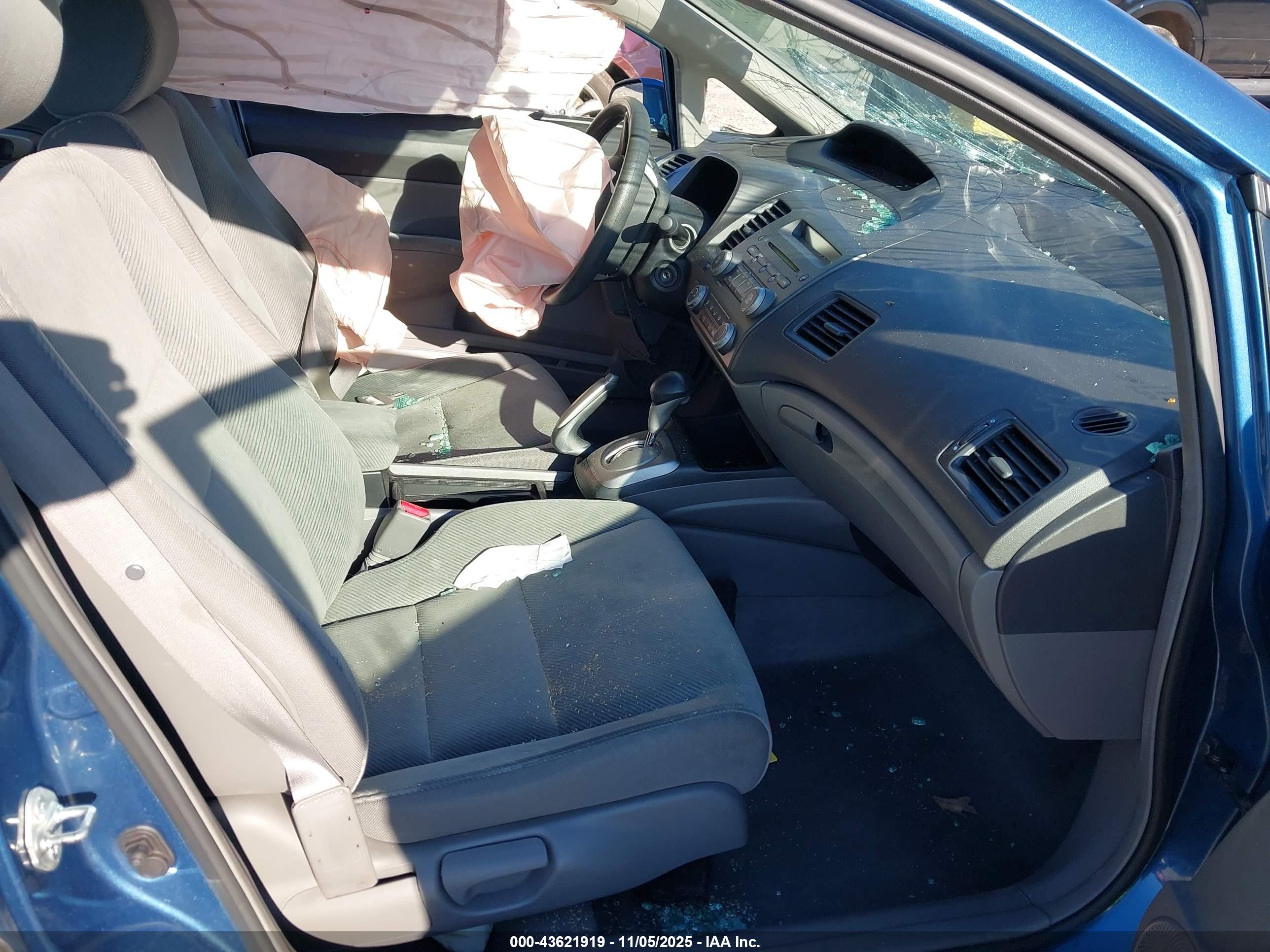 HONDA CIVIC image 5