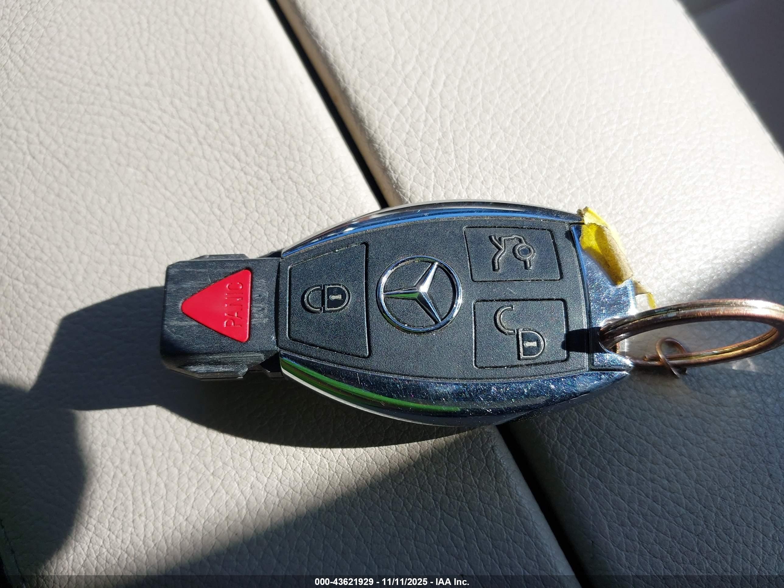 MERCEDES-BENZ C image 11