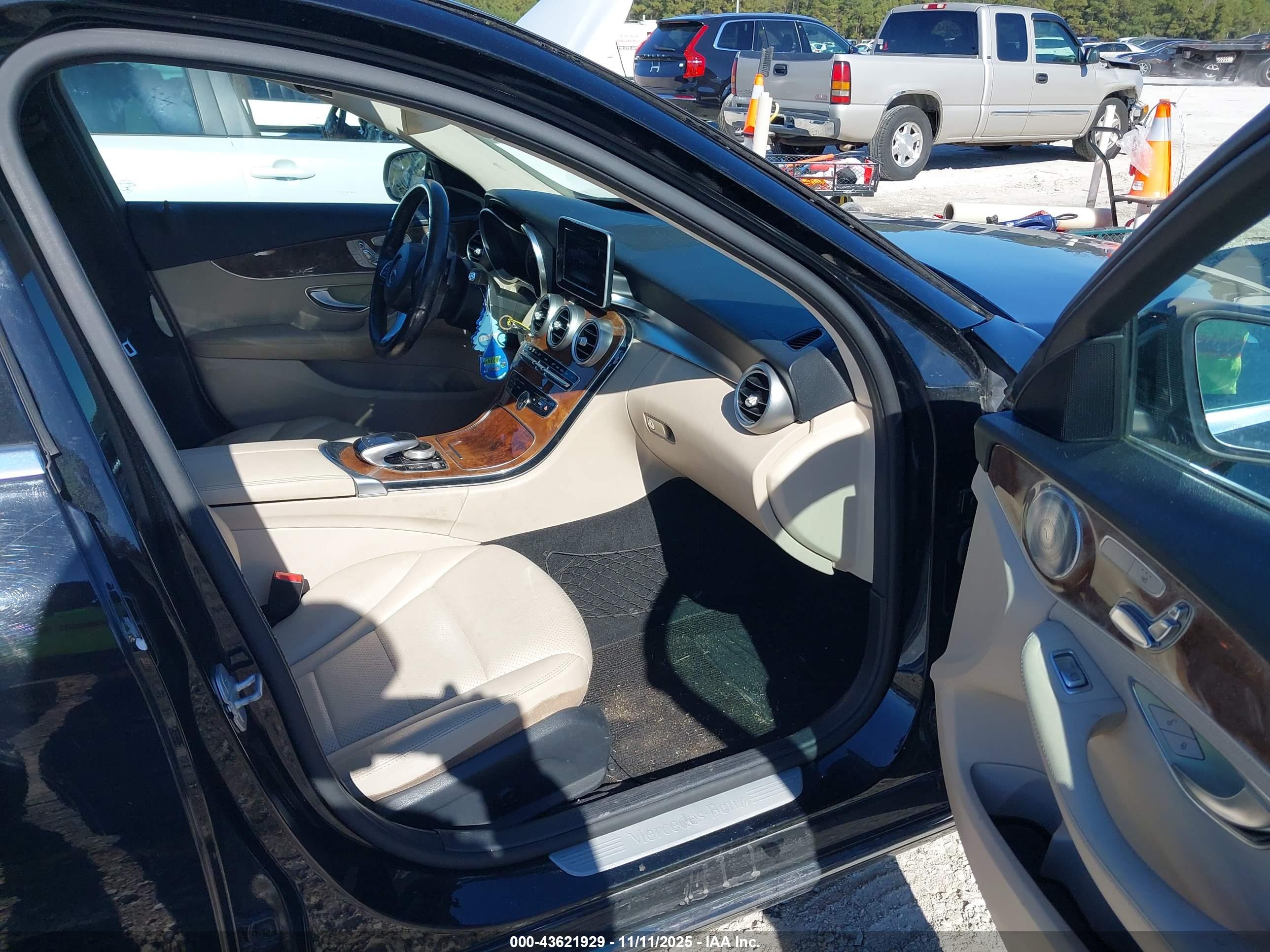 MERCEDES-BENZ C image 5