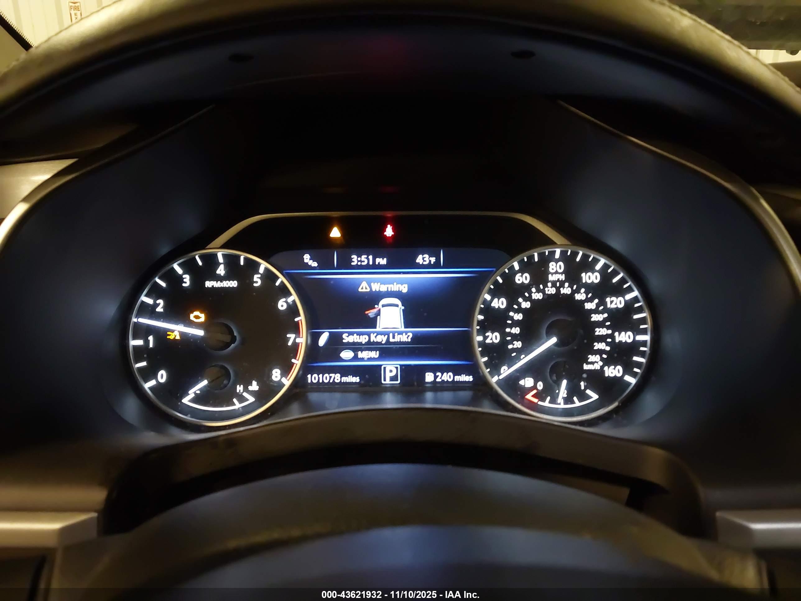NISSAN MURANO image 7