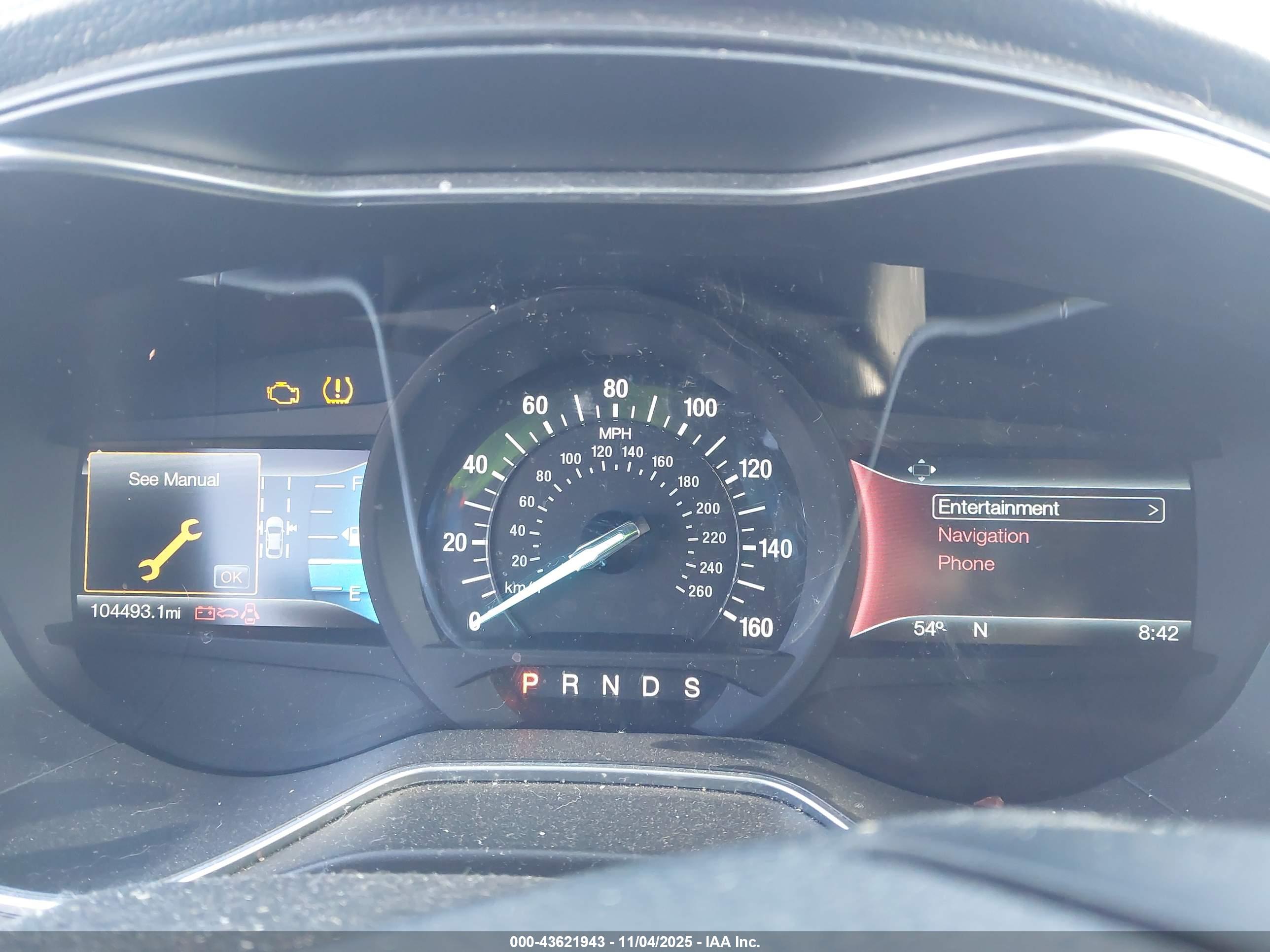 FORD FUSION image 7