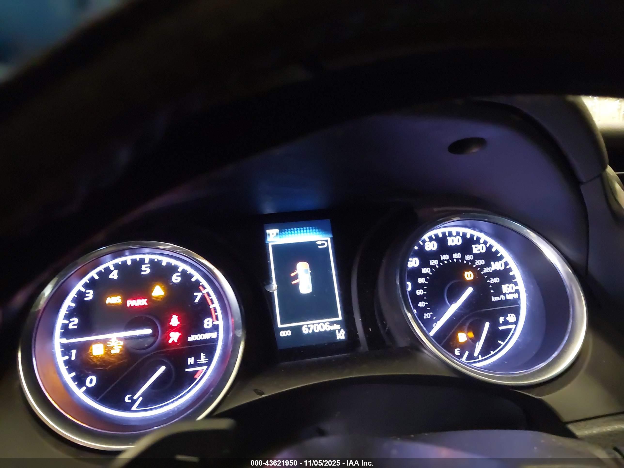 TOYOTA CAMRY image 7