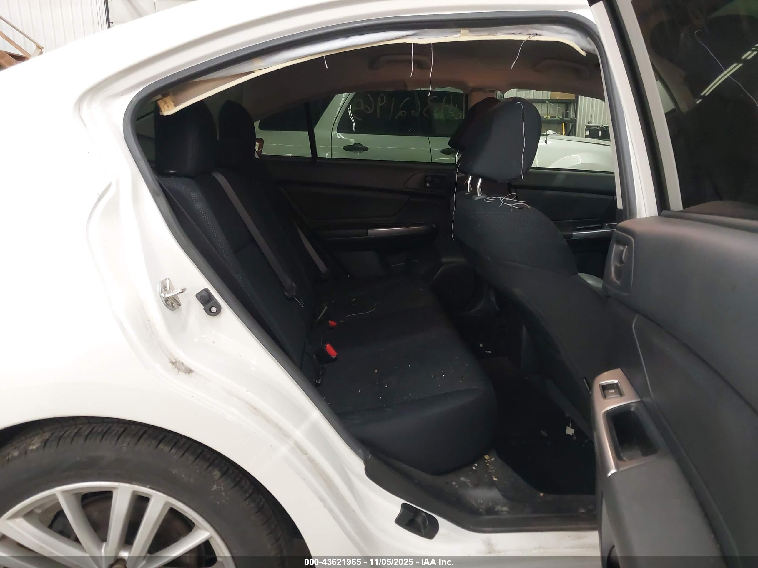 SUBARU IMPREZA image 8