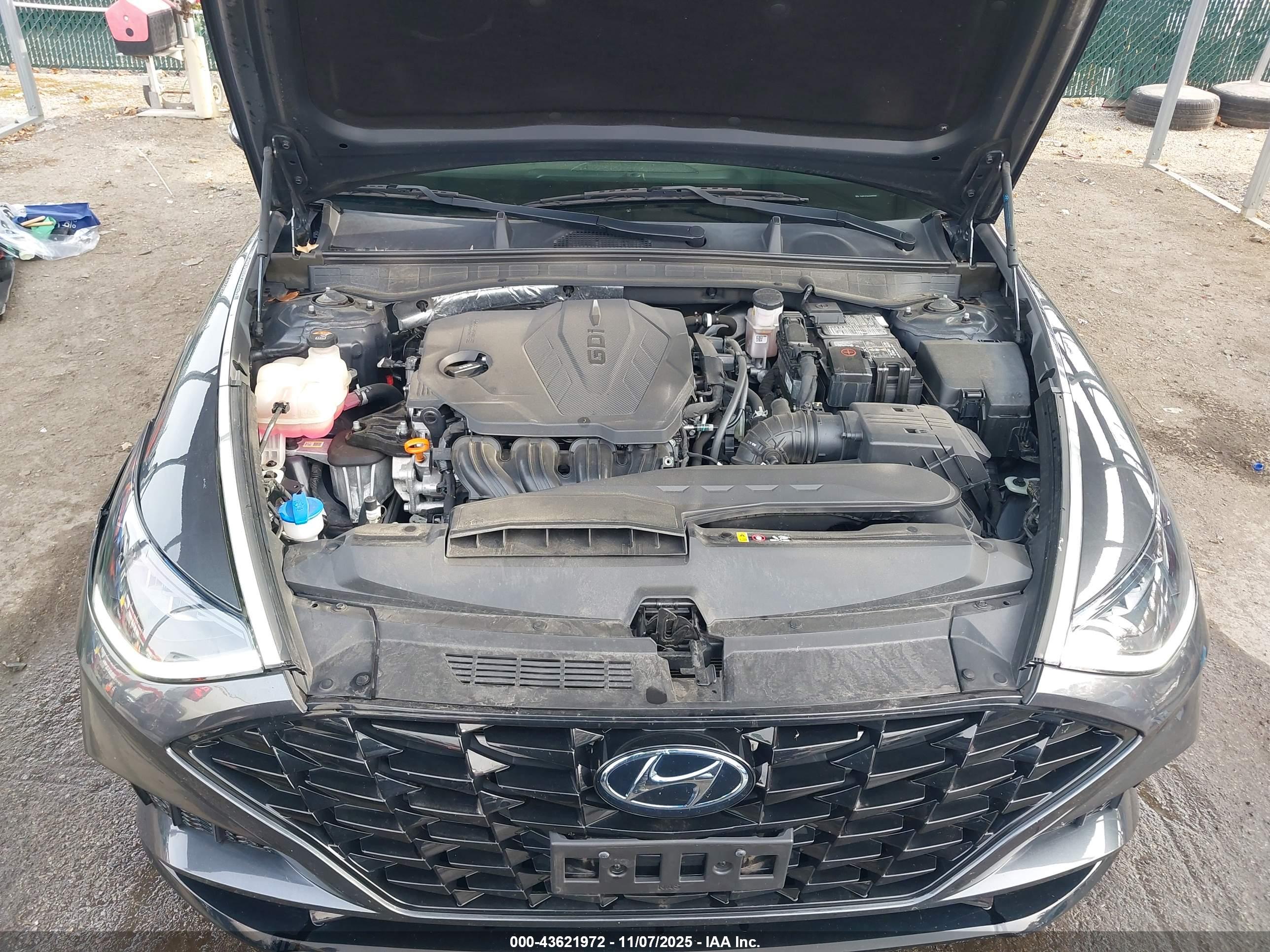 HYUNDAI SONATA image 10