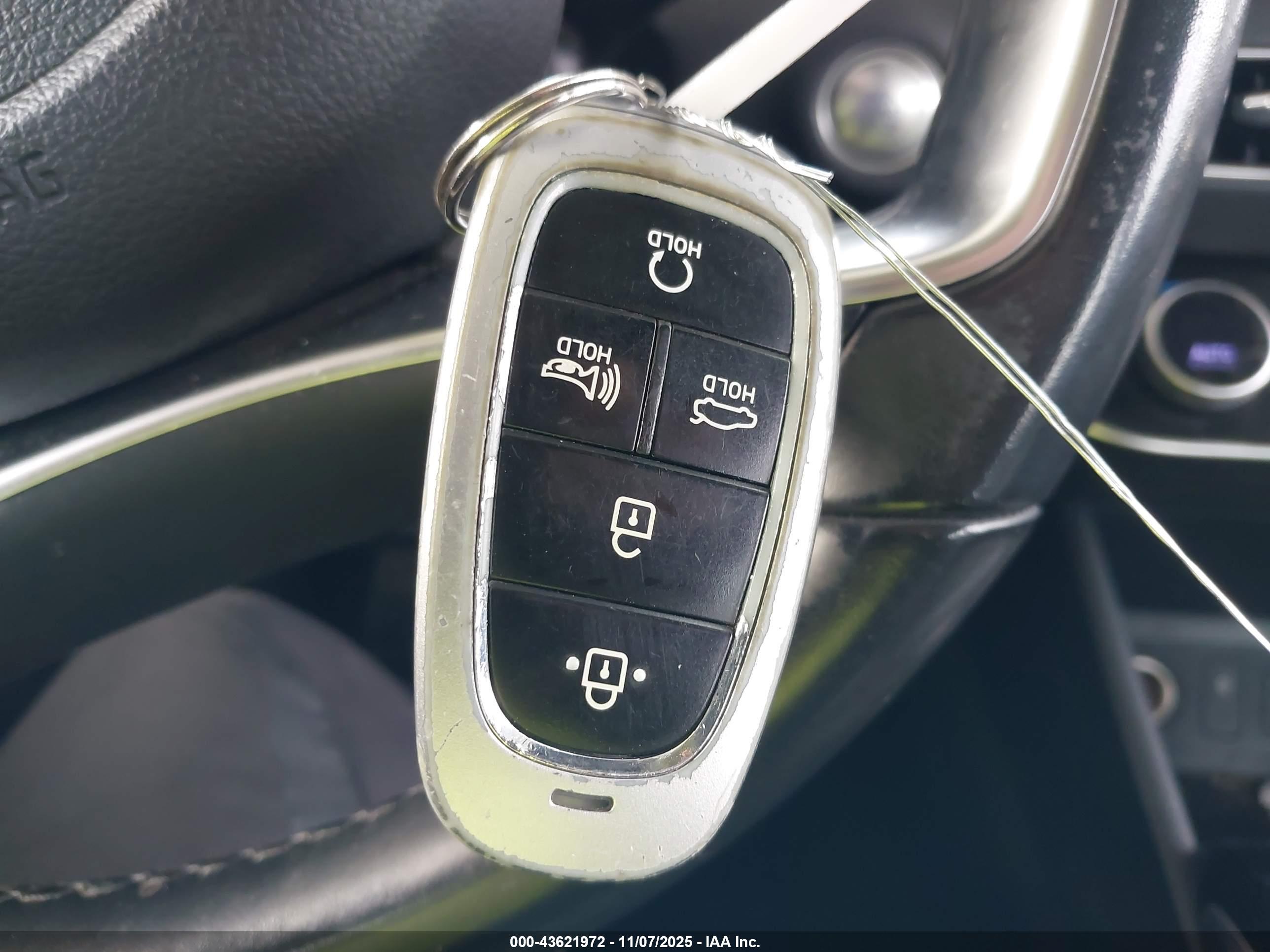 HYUNDAI SONATA image 11