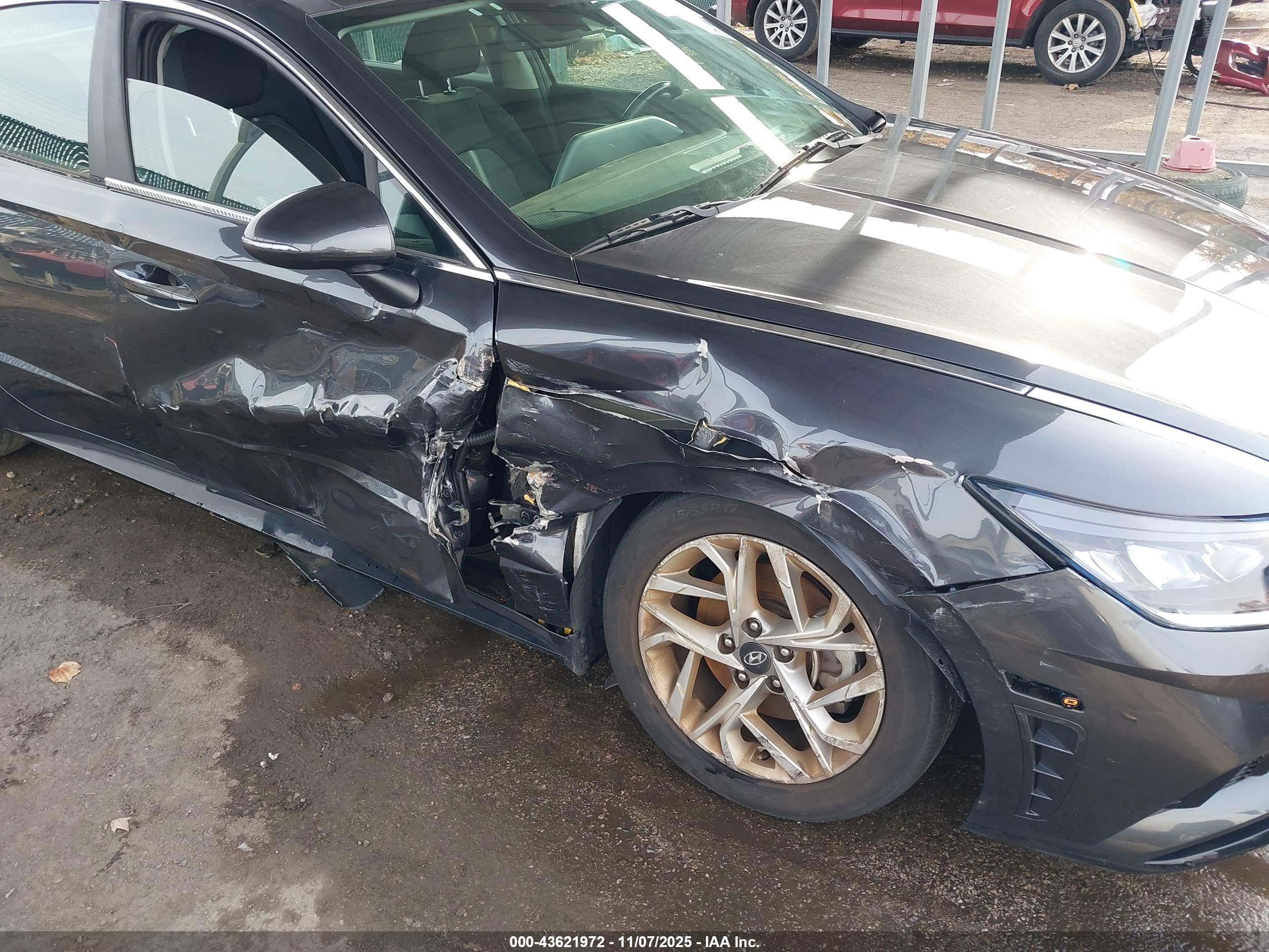 HYUNDAI SONATA image 6
