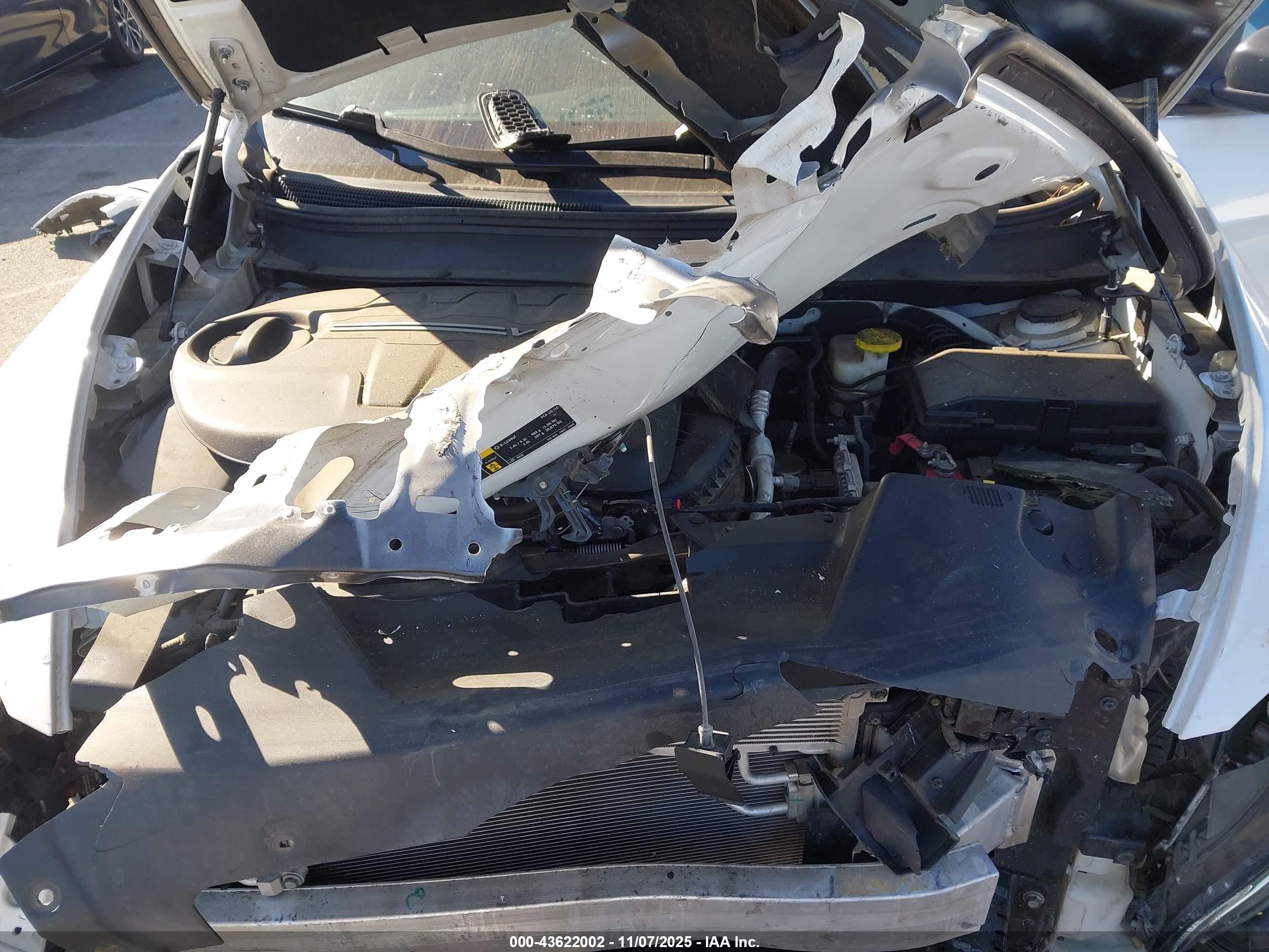 JEEP CHEROKEE image 10