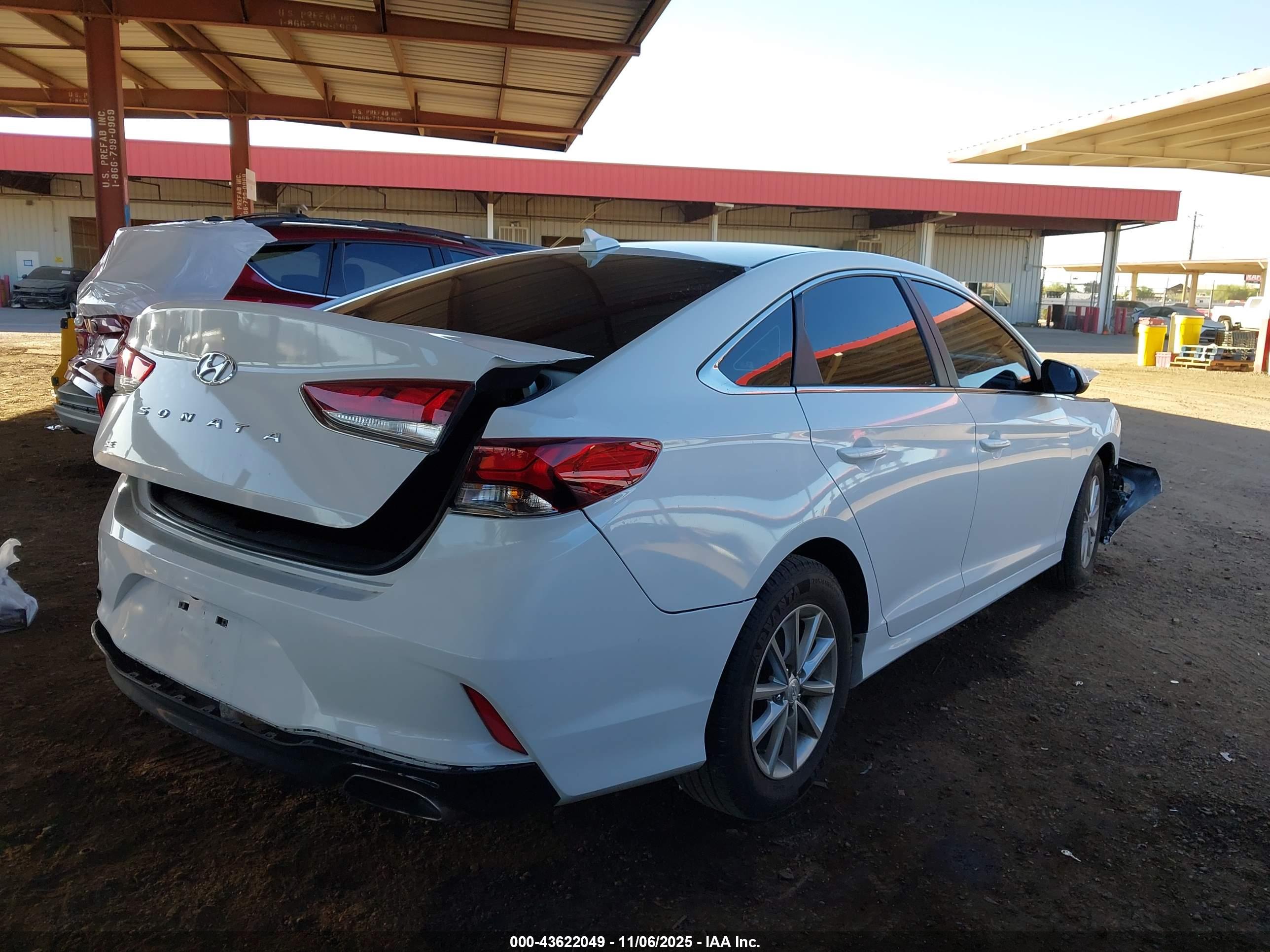 HYUNDAI SONATA image 4