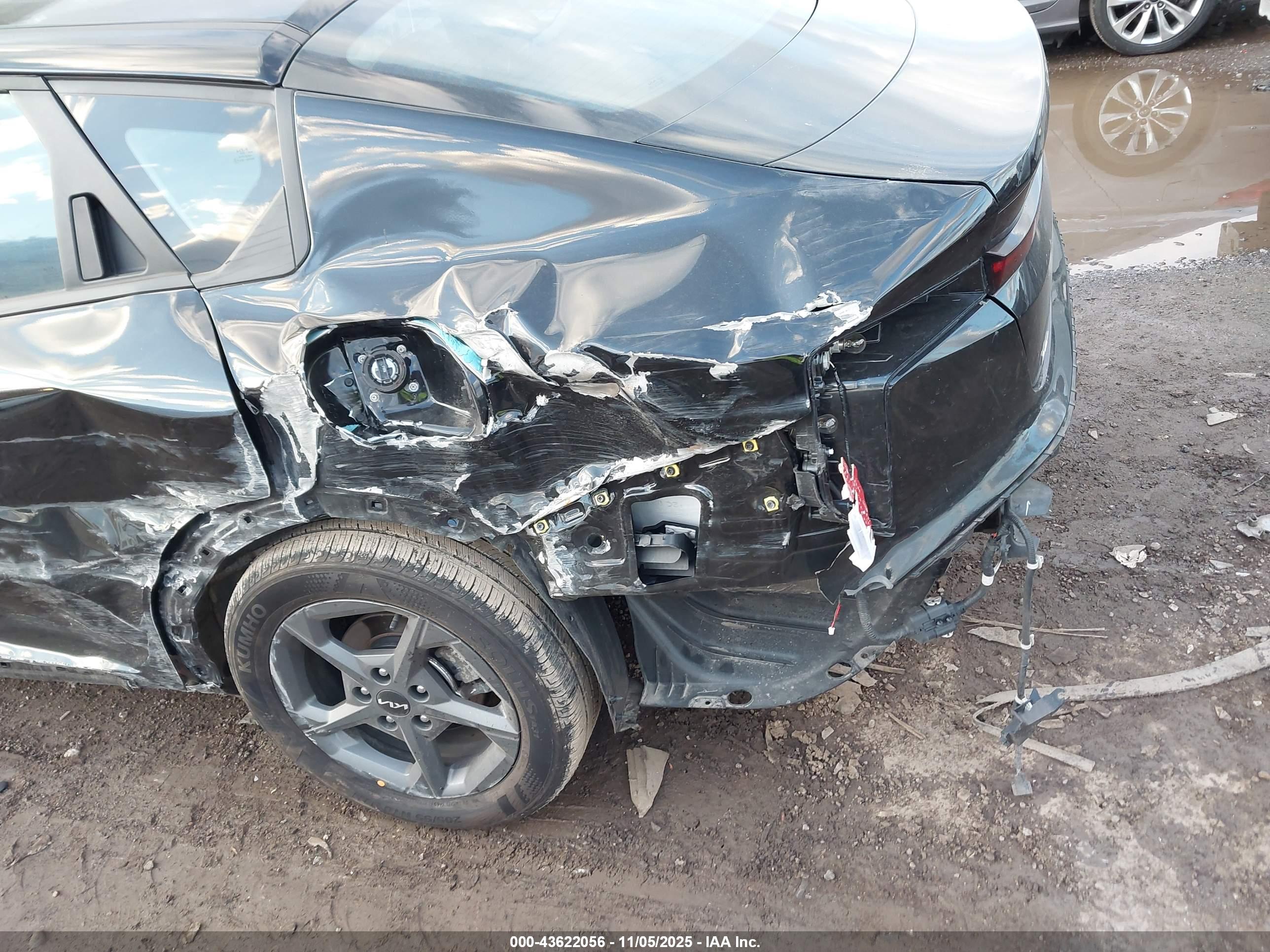 KIA K4 image 6
