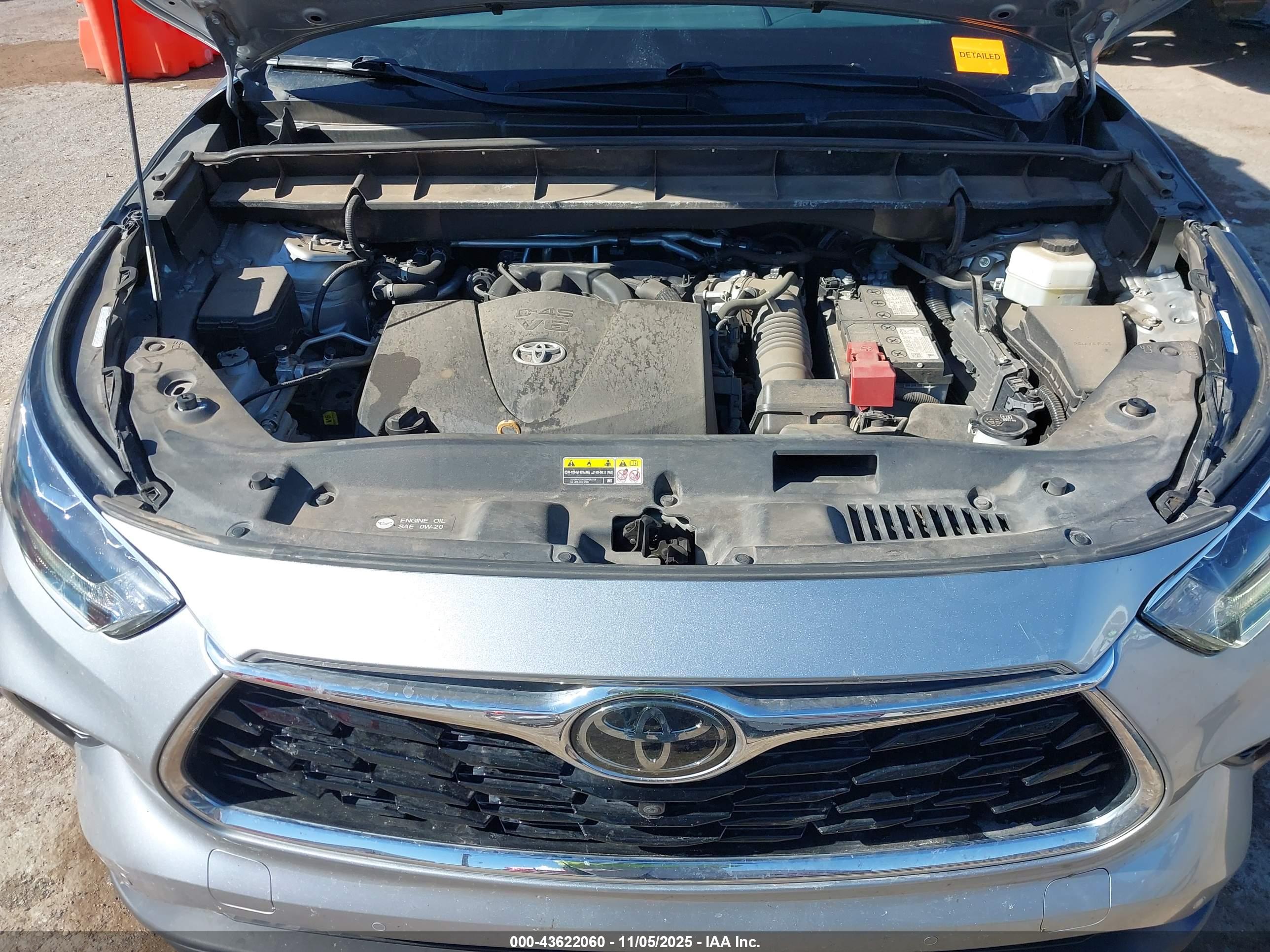 TOYOTA HIGHLANDER image 10