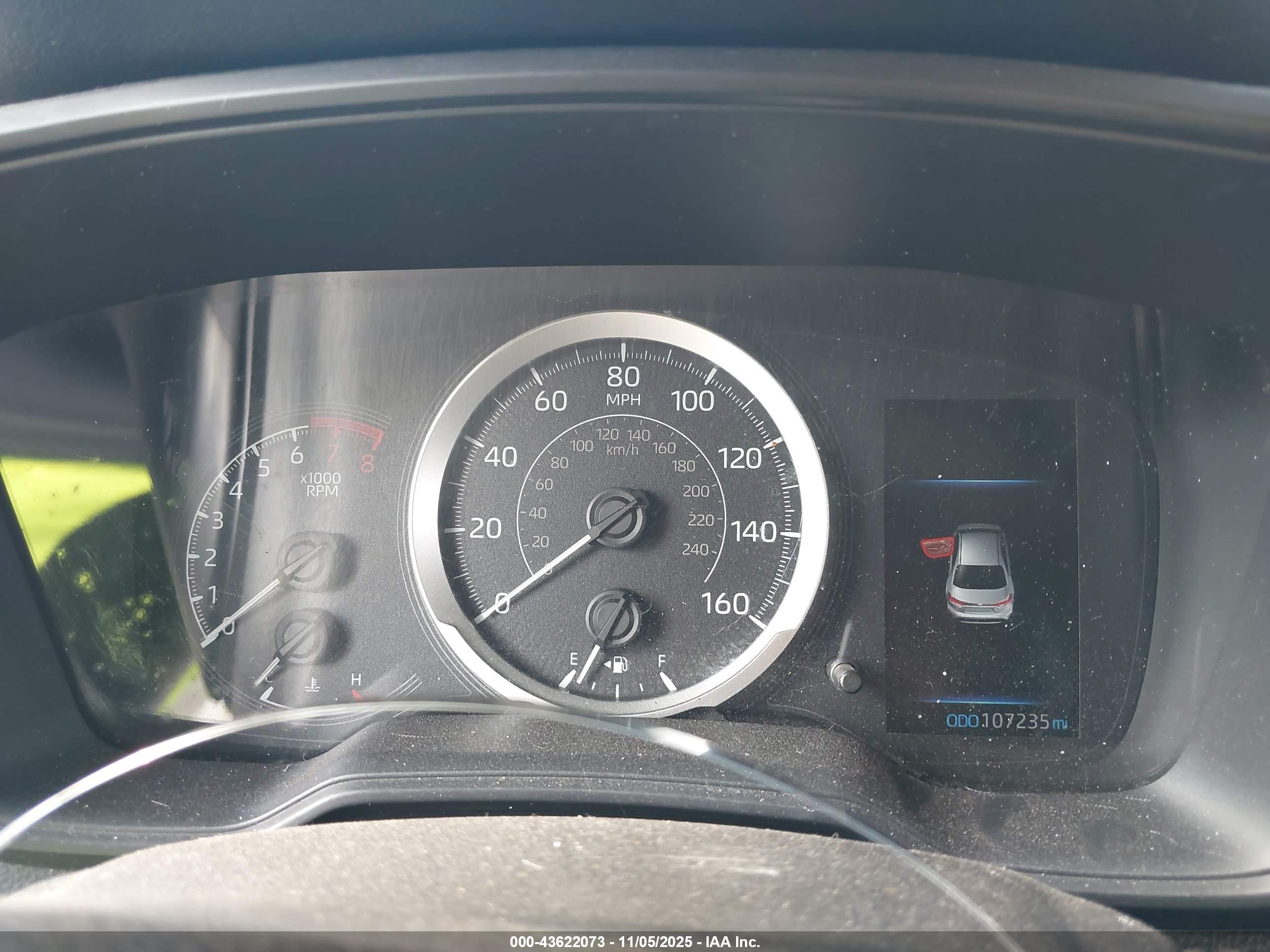 TOYOTA COROLLA image 7