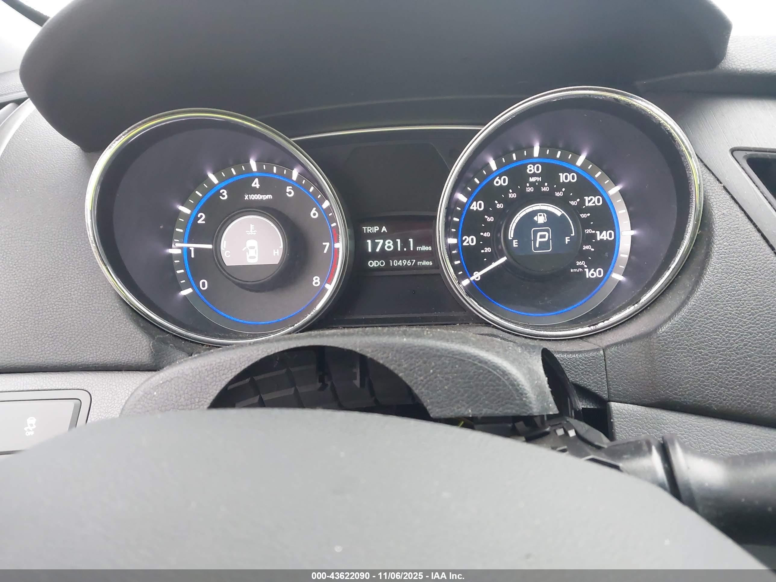 HYUNDAI SONATA image 7