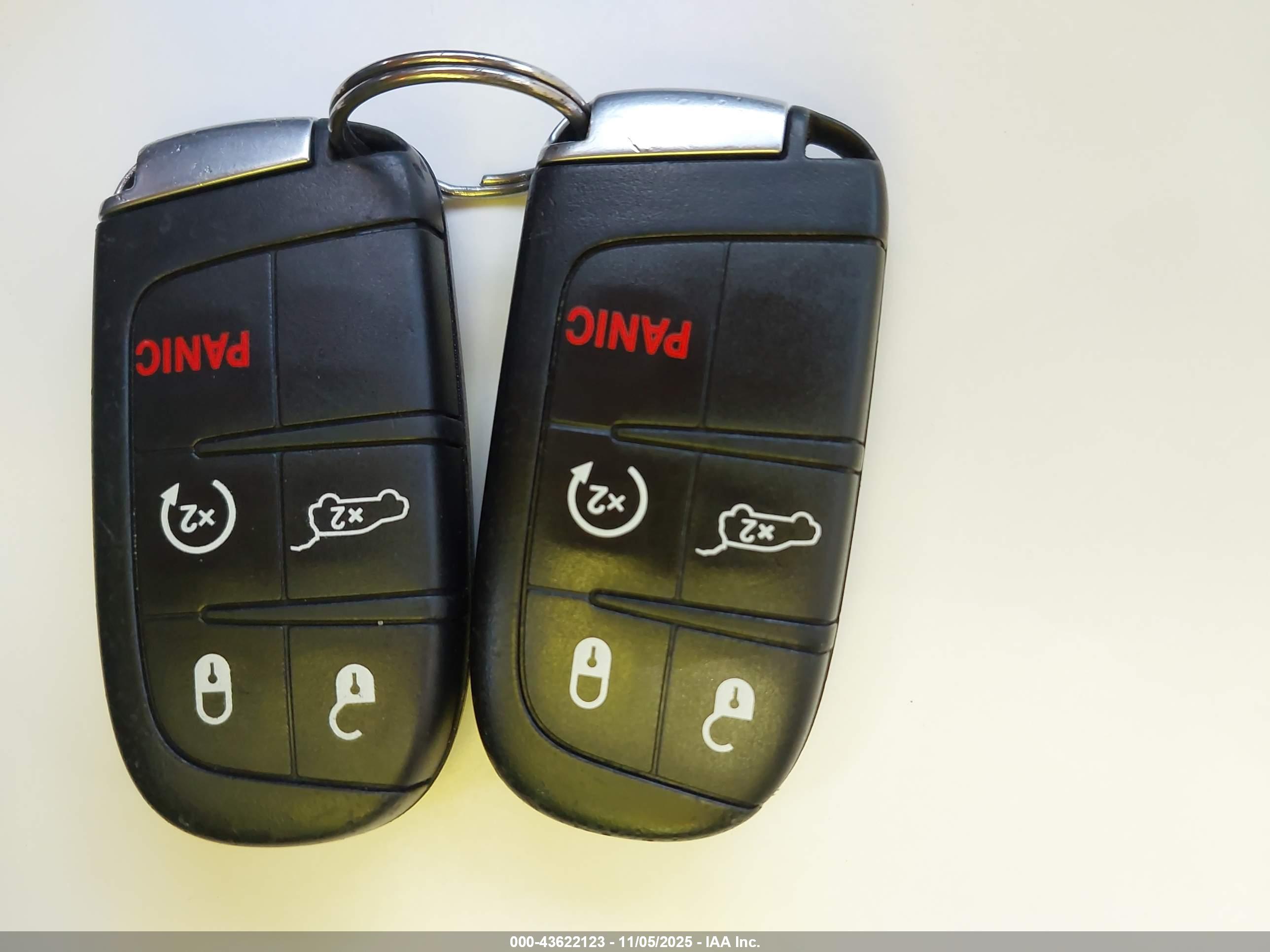 JEEP GRAND image 11