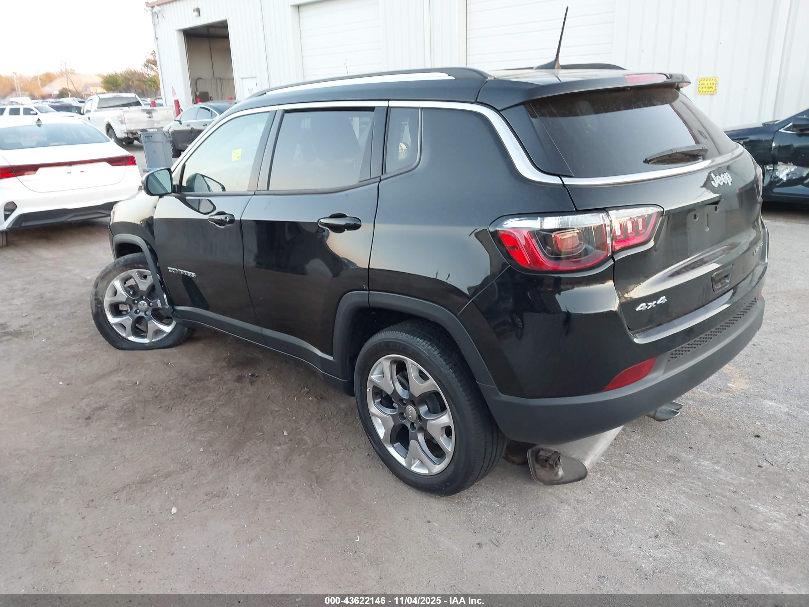 JEEP COMPASS image 3