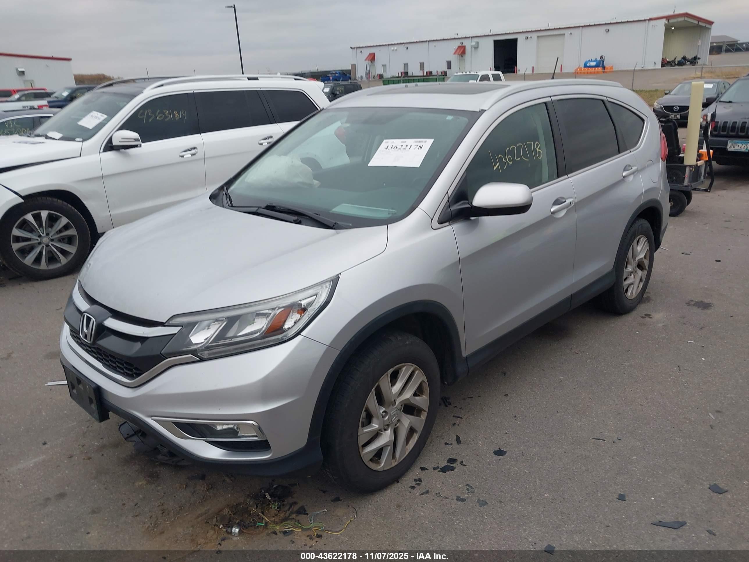 HONDA CR-V image 2