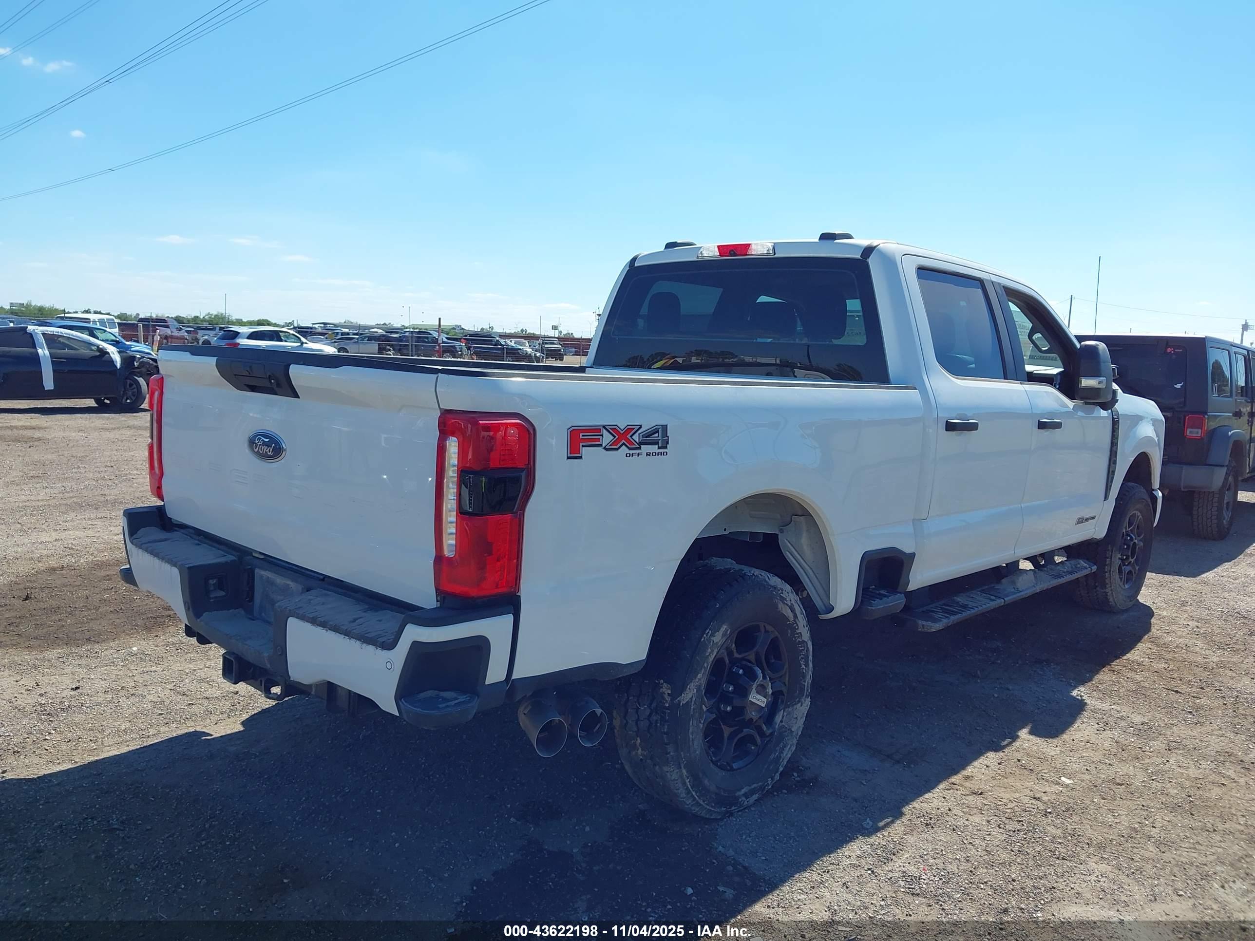 FORD F-250 image 4