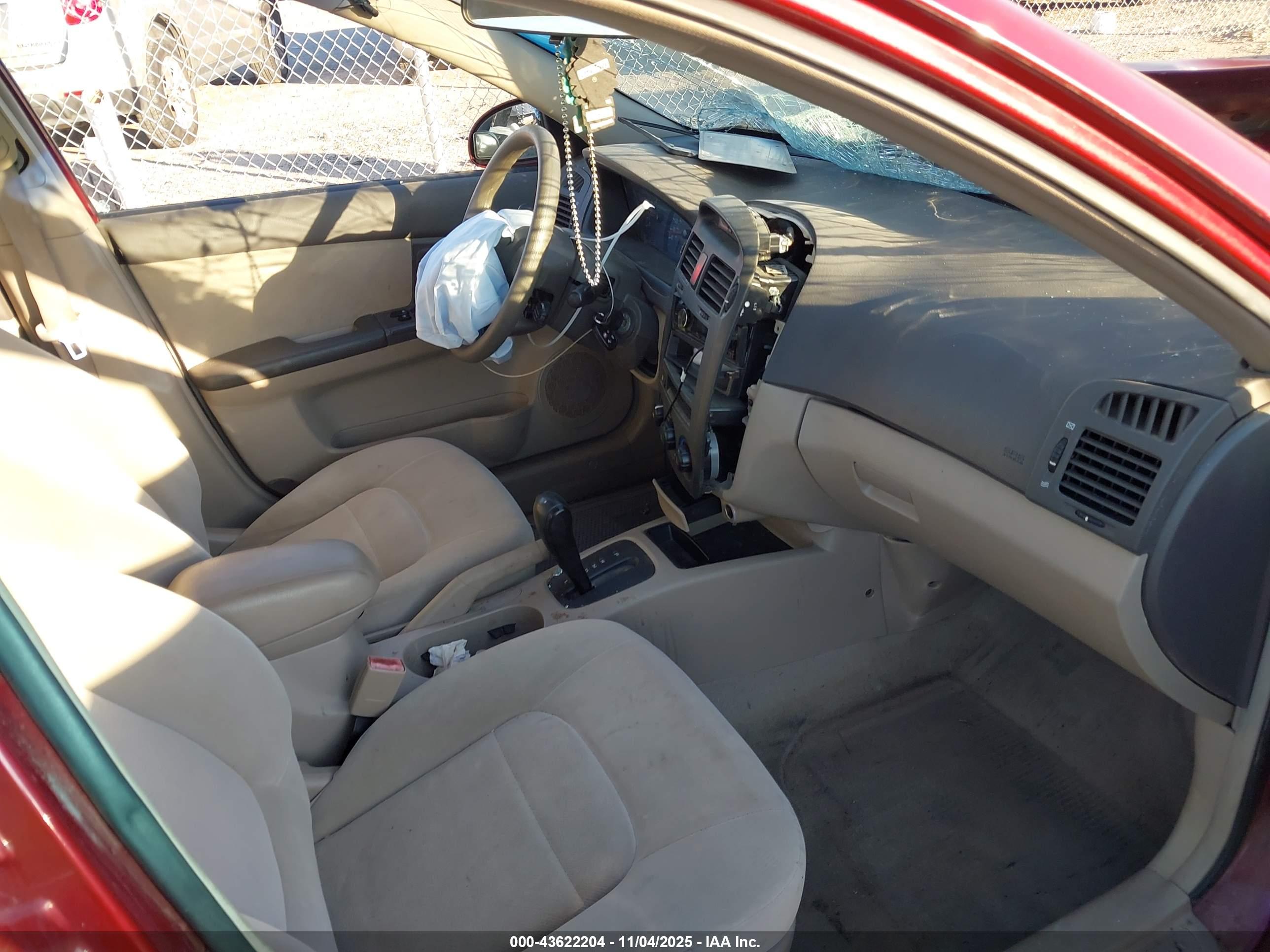 KIA SPECTRA image 5