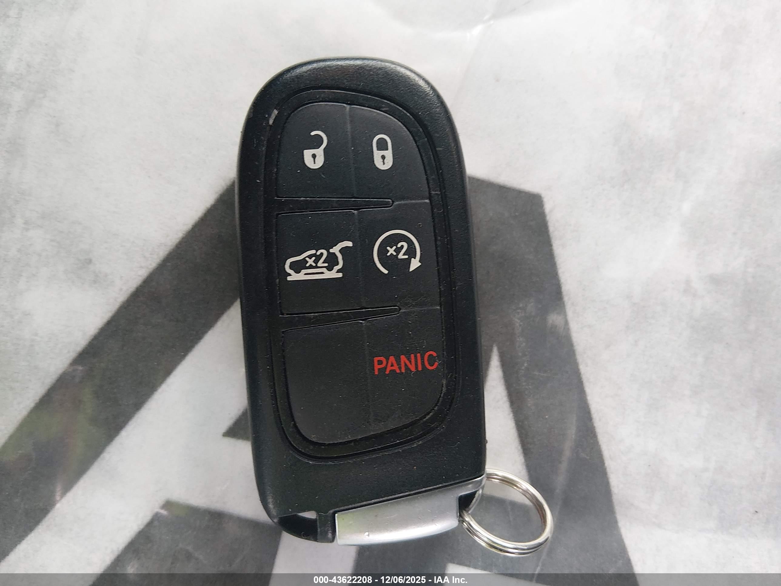 JEEP CHEROKEE image 11