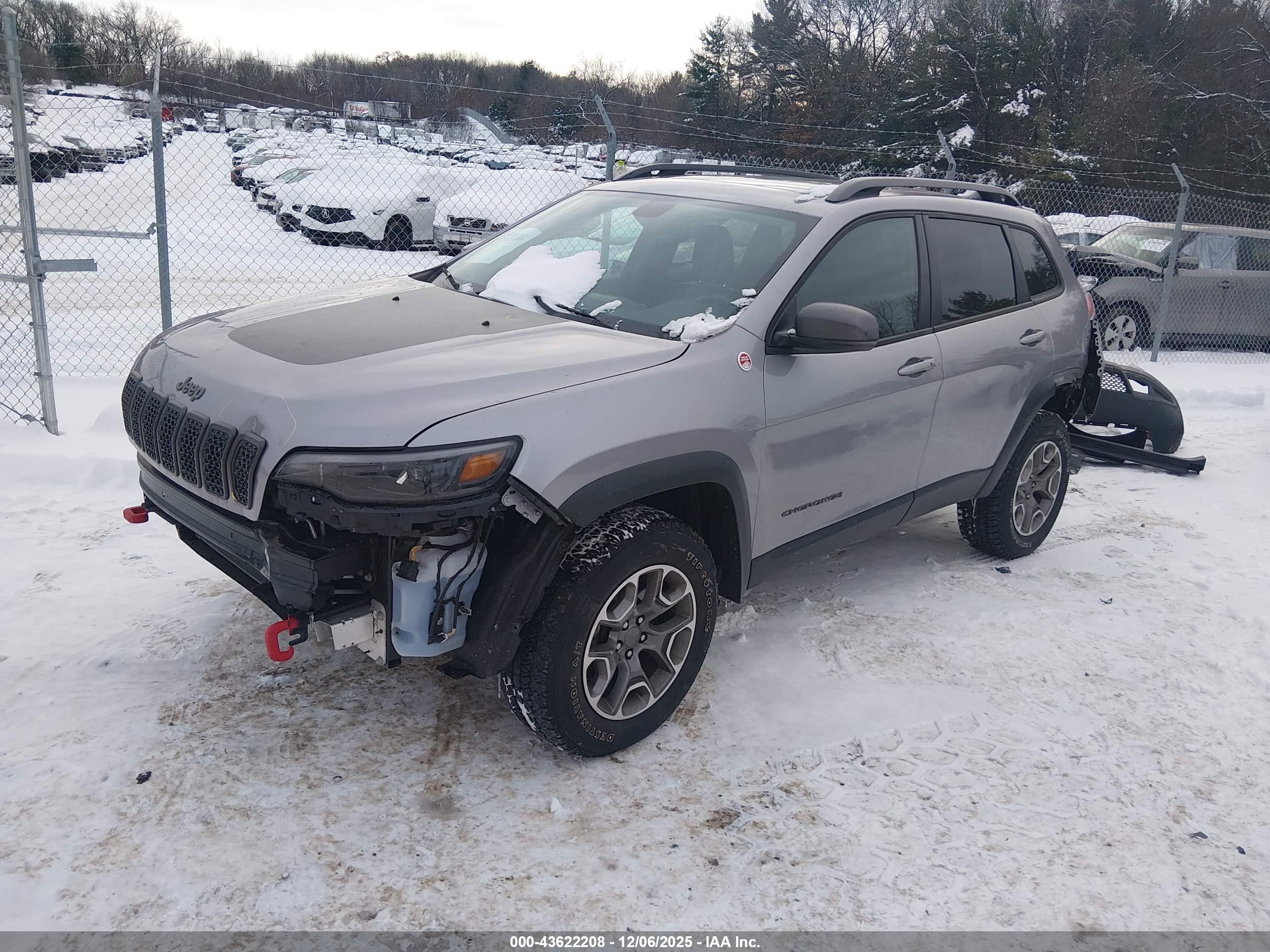 JEEP CHEROKEE image 2