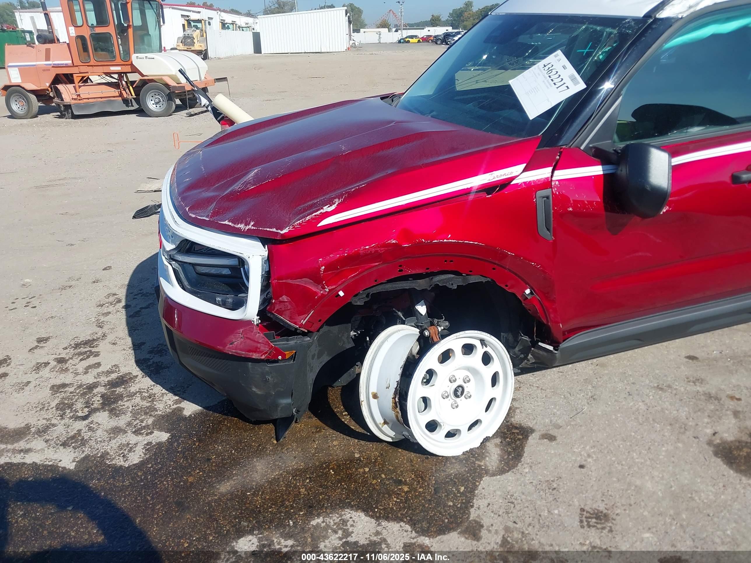 FORD BRONCO image 6