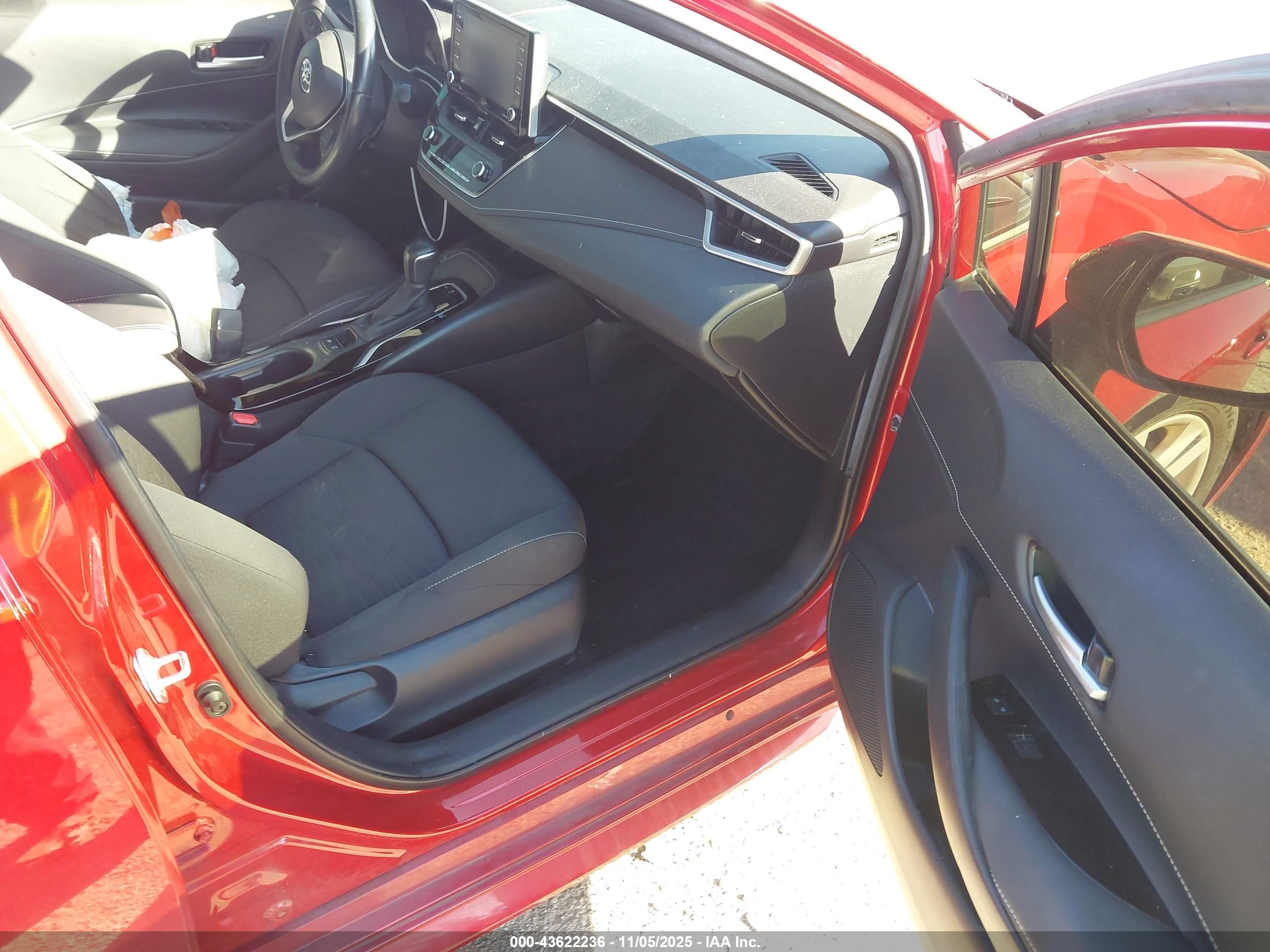 TOYOTA COROLLA image 5