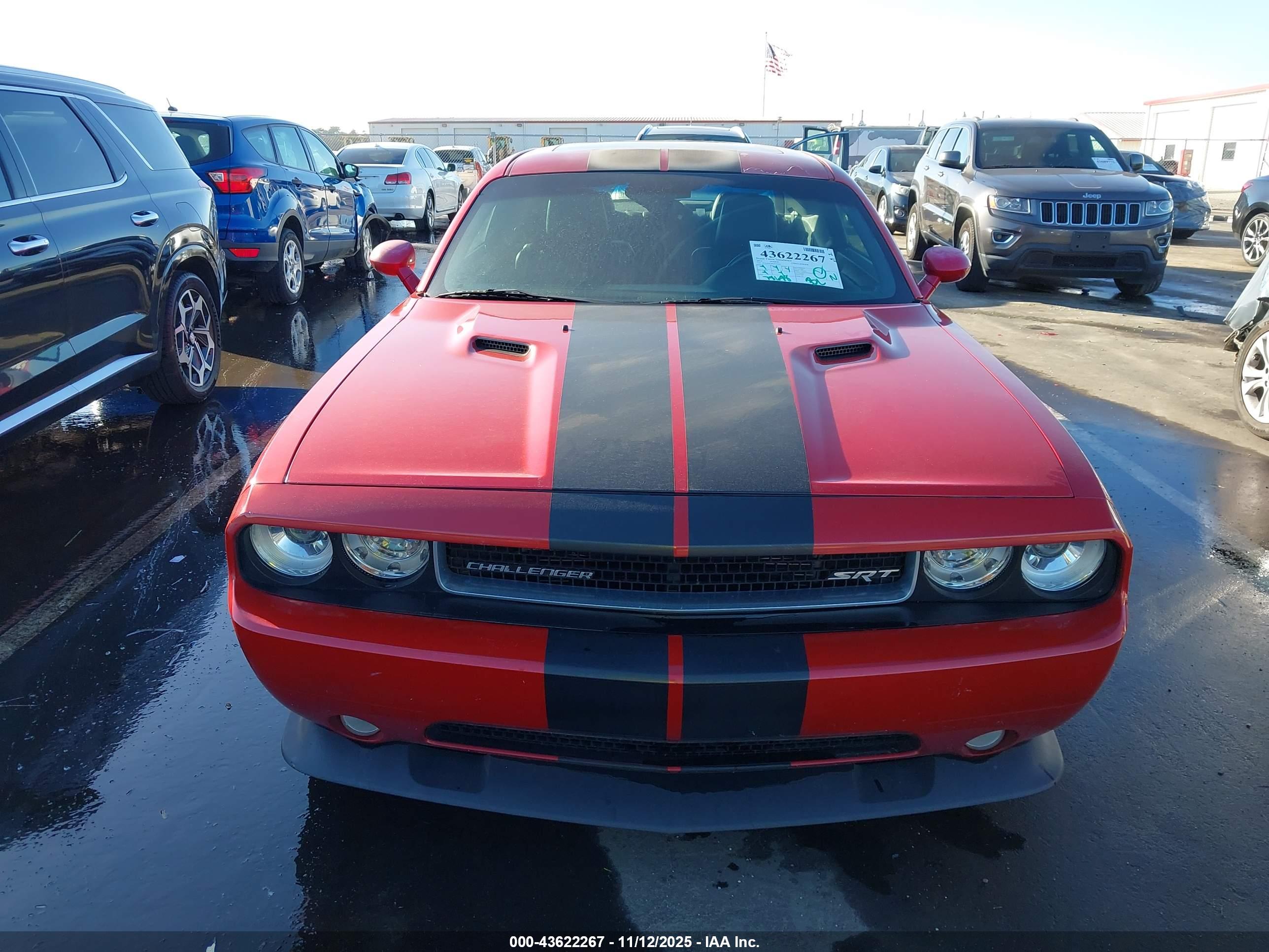 DODGE CHALLENGER image 6