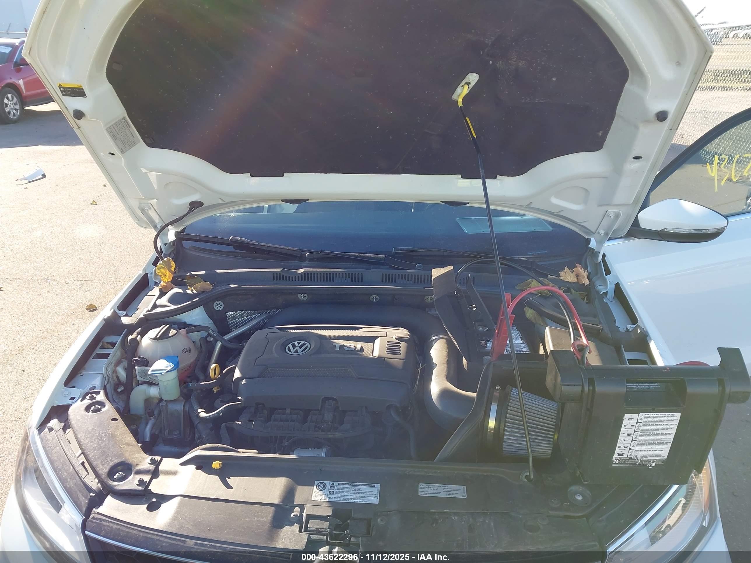 VOLKSWAGEN JETTA image 10